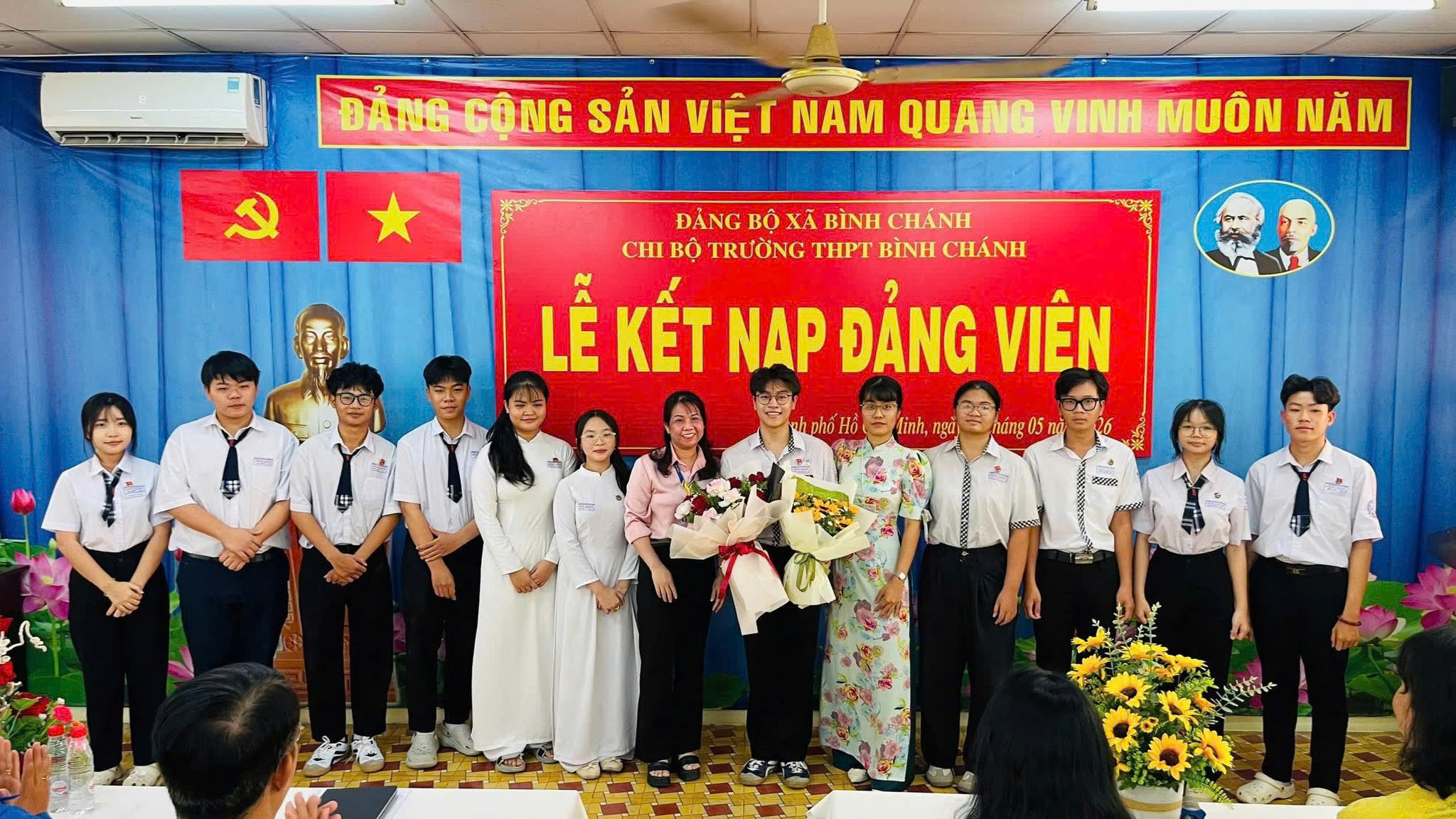 Học Bác qua những điều giản dị (*): Bền bỉ rèn luyện, cống hiến - Ảnh 2.