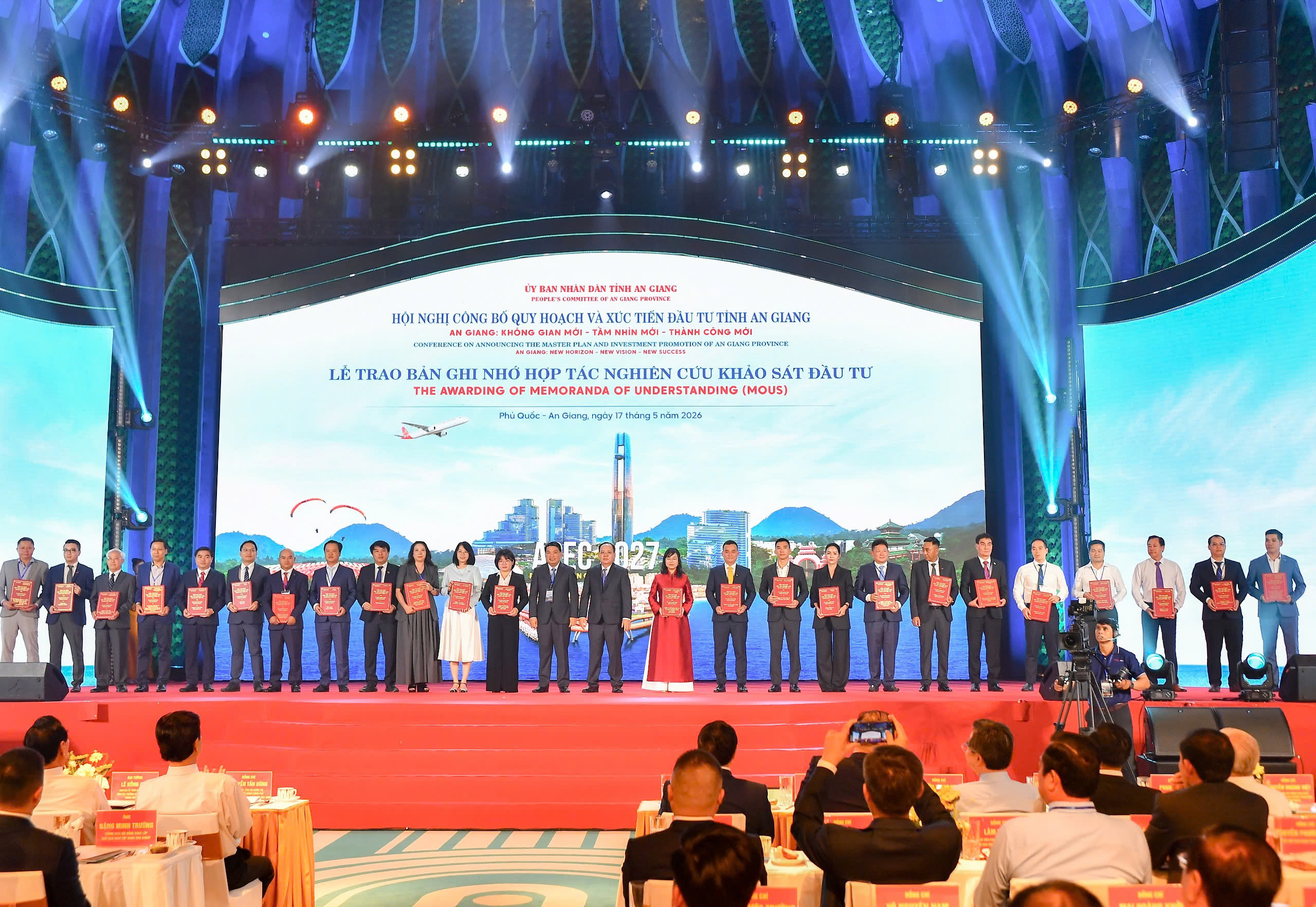 Hội nghị công bố quy hoạch tỉnh An Giang và cơ hội đầu tư năm 2026 - Ảnh 9.