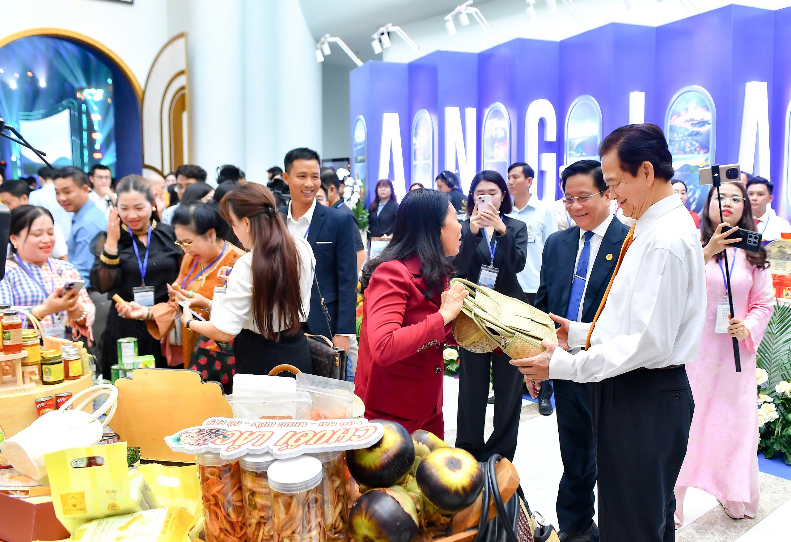 Hội nghị công bố quy hoạch tỉnh An Giang và cơ hội đầu tư năm 2026 - Ảnh 5.