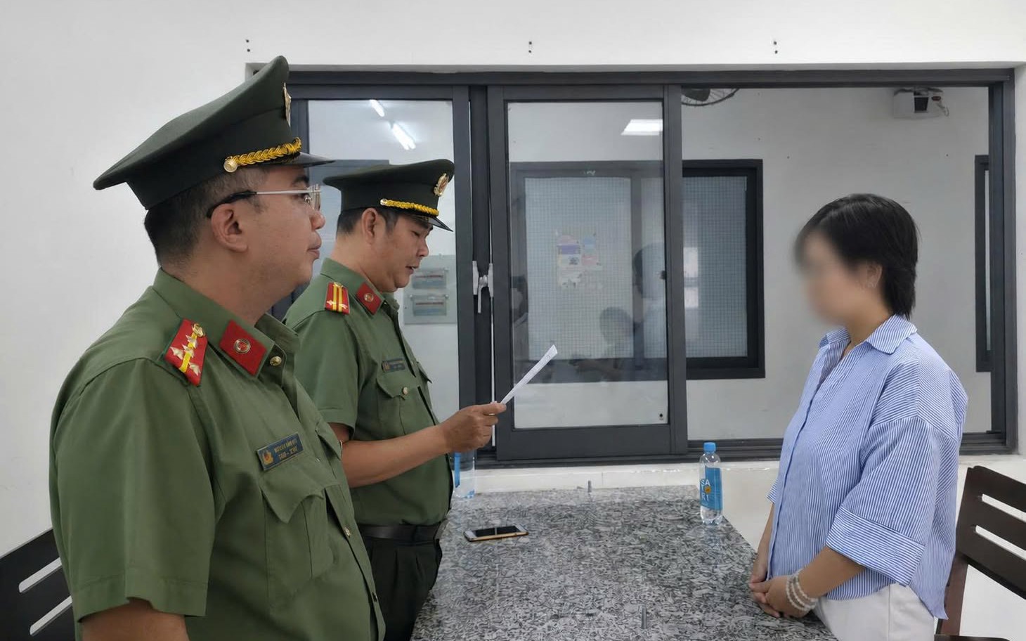 Phát hiện trường hợp thi hộ tiếng Anh tại Trường Đại học Văn Lang