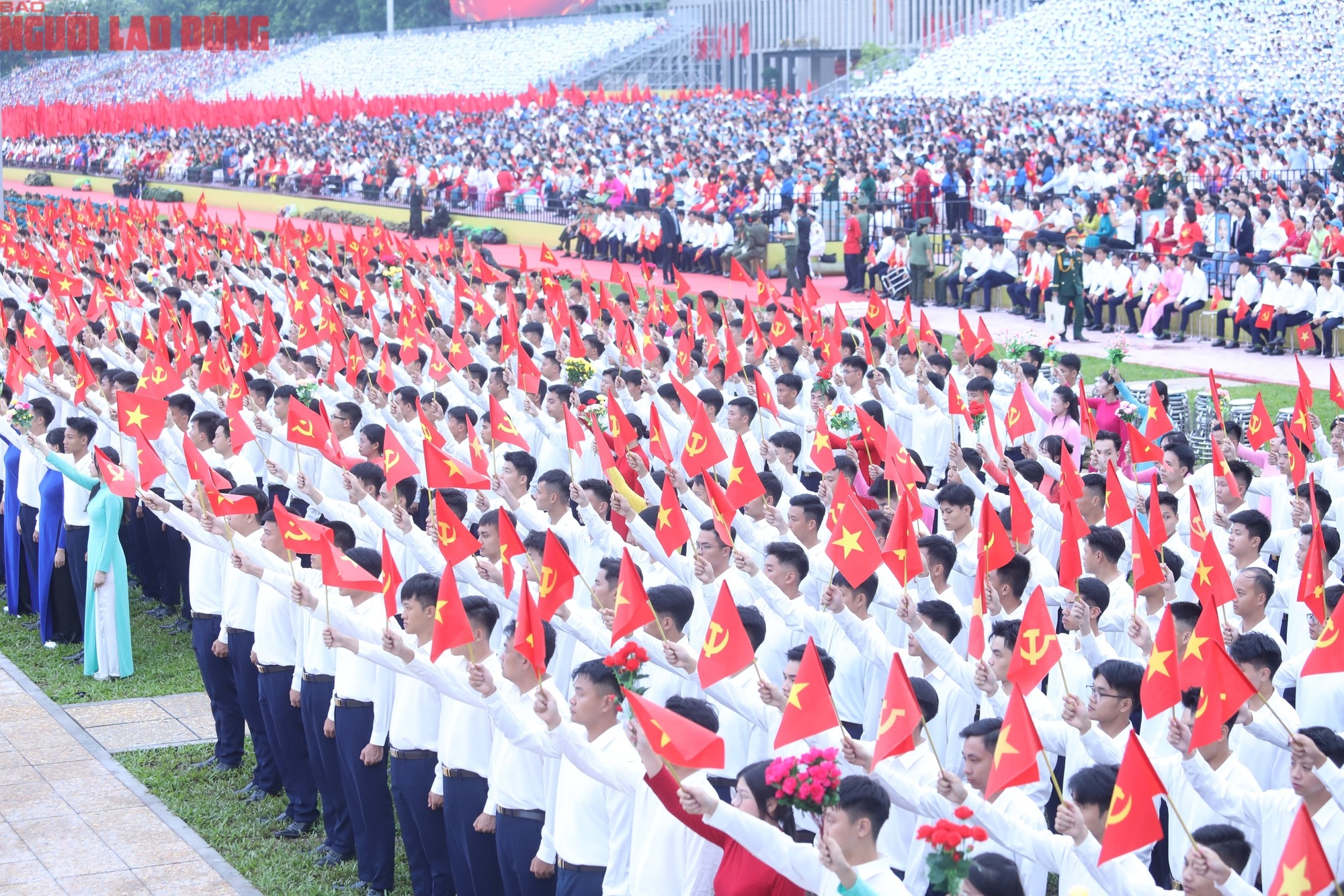Tư tưởng Hồ Ch&iacute; Minh soi s&aacute;ng h&agrave;nh tr&igrave;nh ph&aacute;t triển đất nước - Ảnh 12.