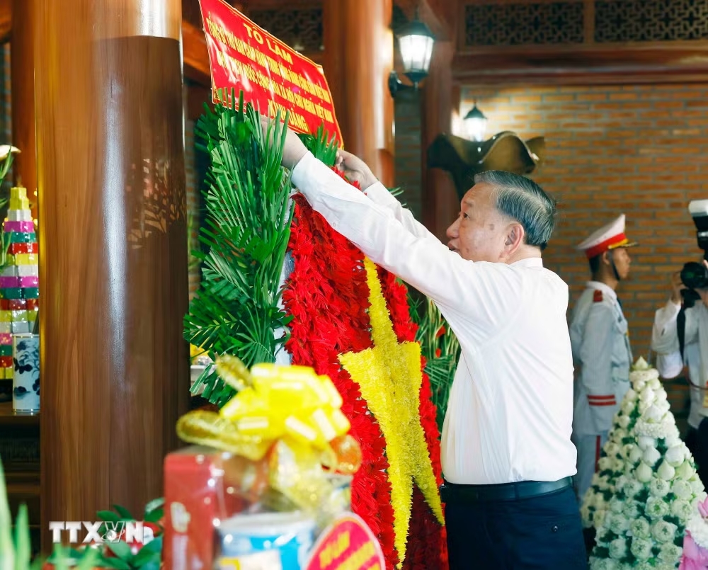 Tổng B&iacute; thư, Chủ tịch nước: Kiến tạo m&ocirc; h&igrave;nh tăng trưởng mới, đưa Đồng Nai vượt khỏi giới hạn trung  - Ảnh 3.