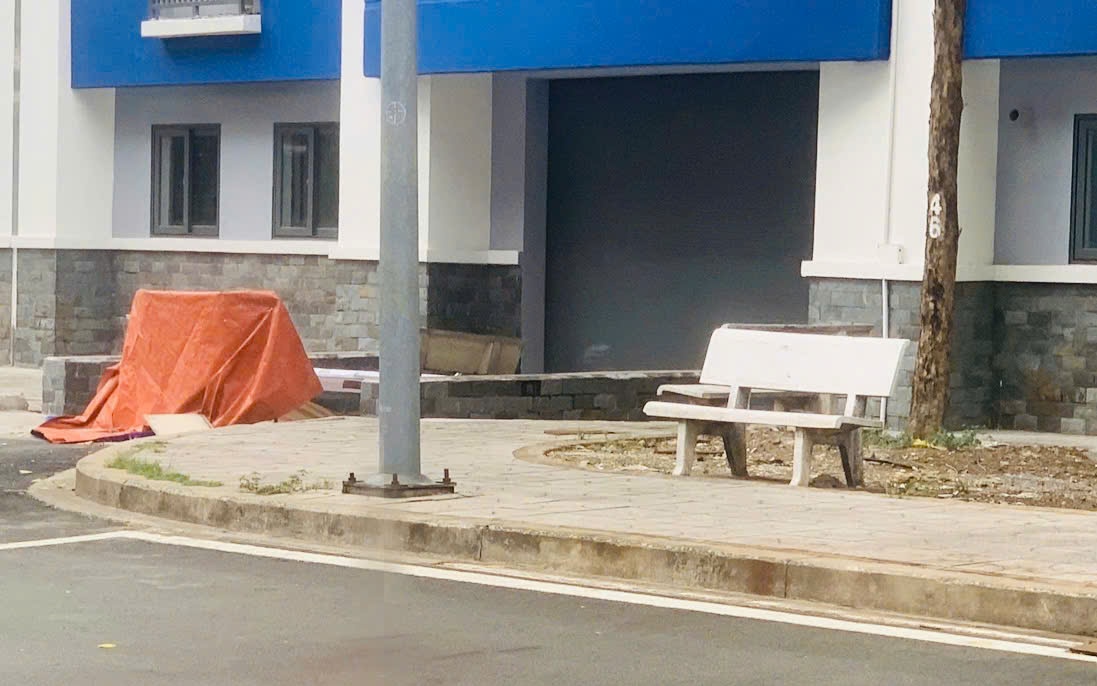 Điều tra vụ nữ sinh tử vong nghi rơi lầu trong khuôn viên Đại học Quốc gia TPHCM