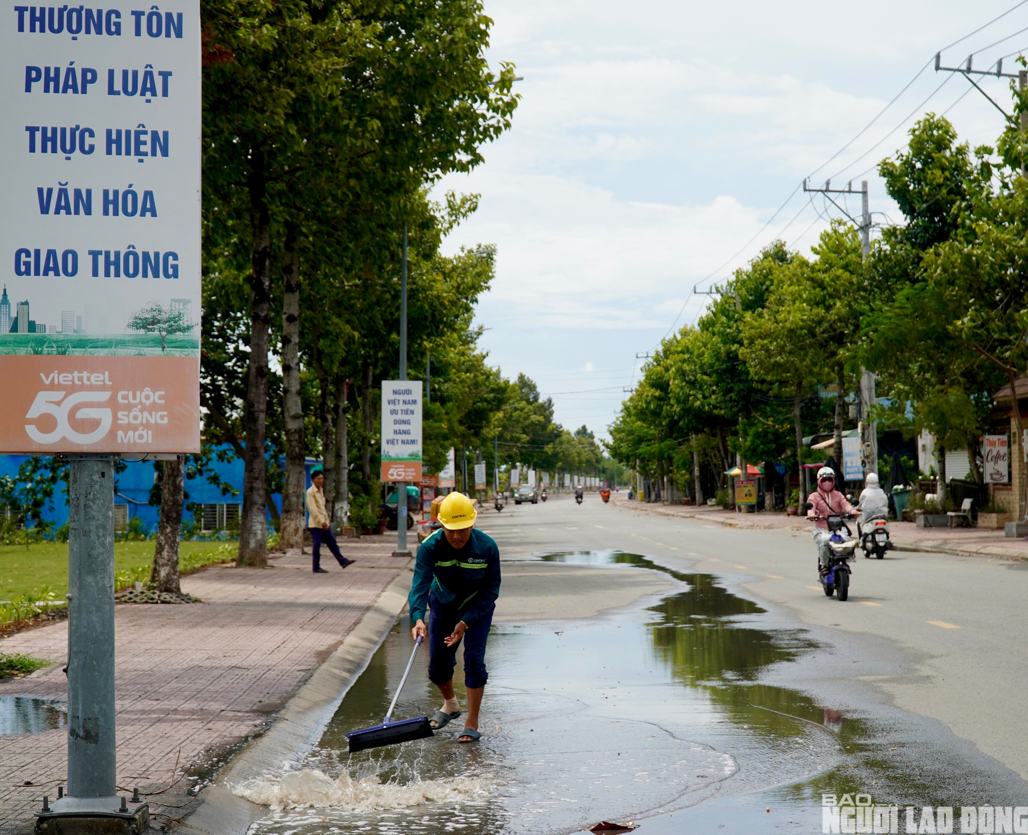 Toàn cảnh tuyến đường ven sông Sài Gòn qua Thuận An trước ngày mở rộng - Ảnh 1.