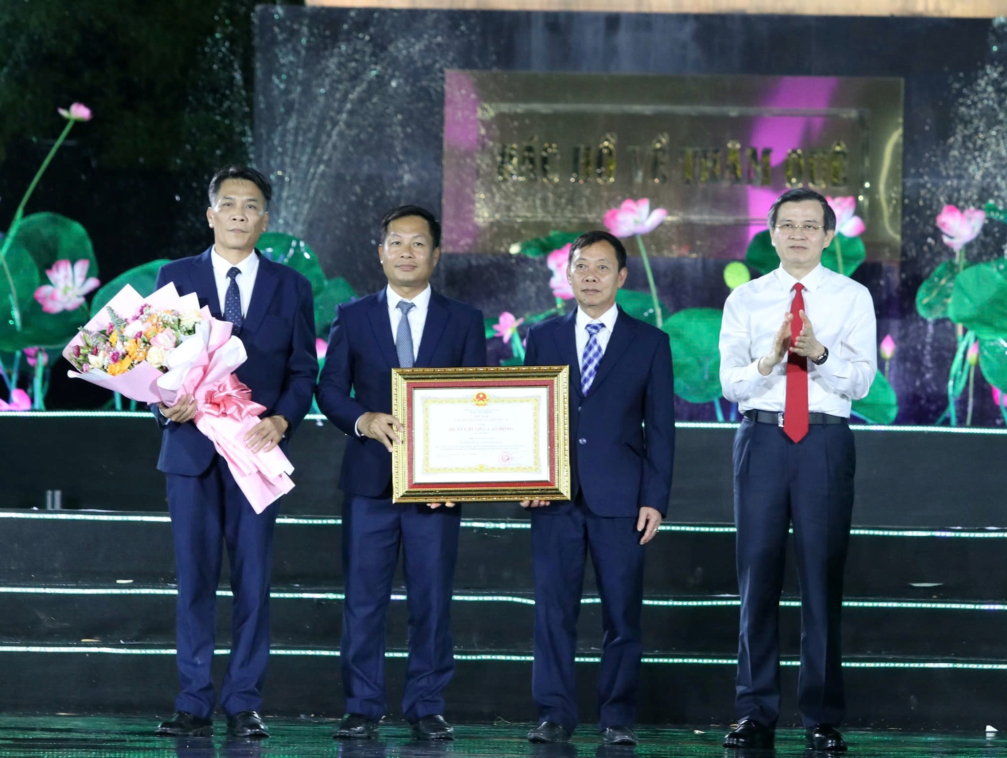 Khai mạc Lễ hội L&agrave;ng Sen năm 2026 - Ảnh 3.