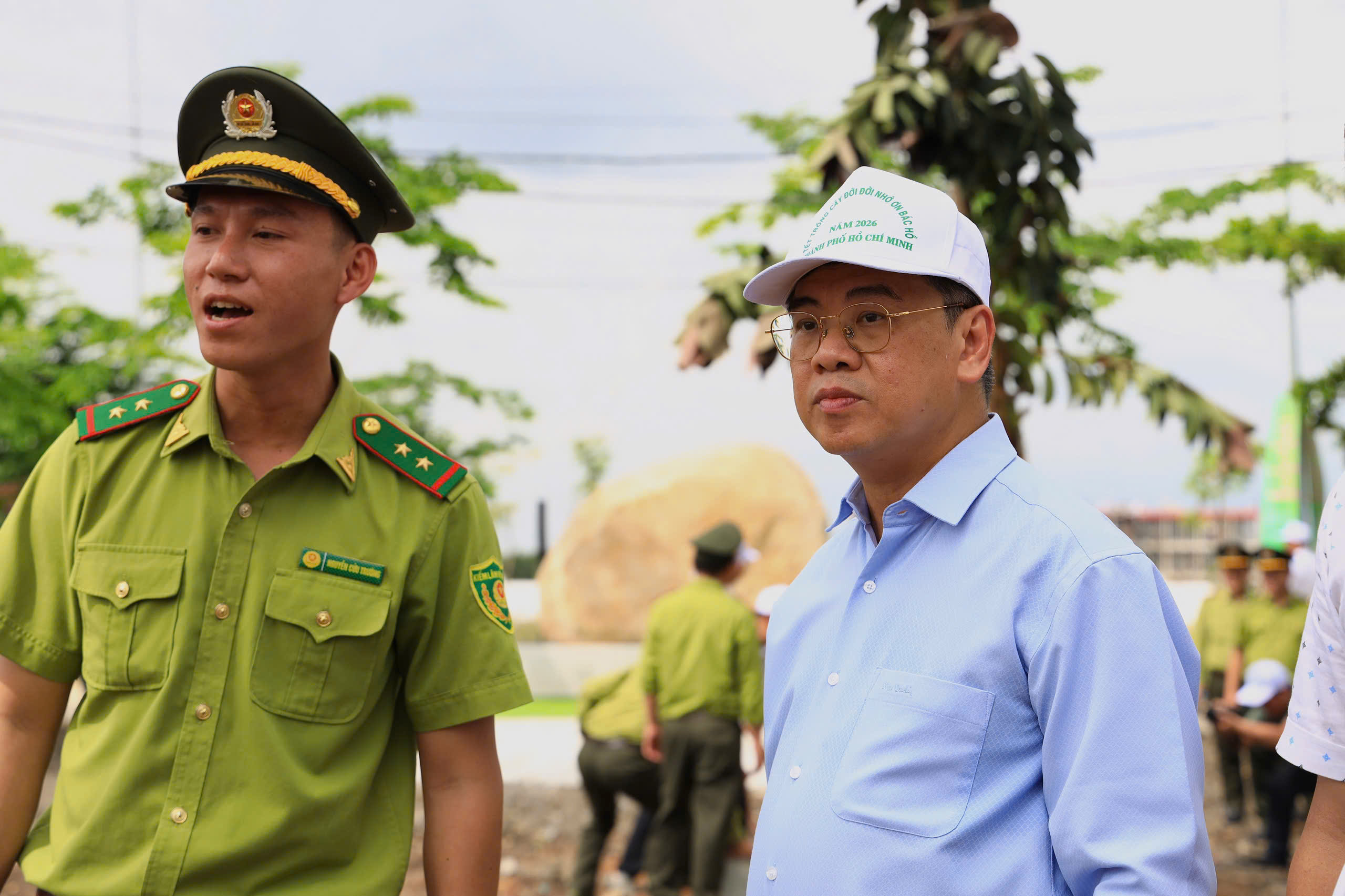 TPHCM ph&aacute;t động Tết trồng c&acirc;y 