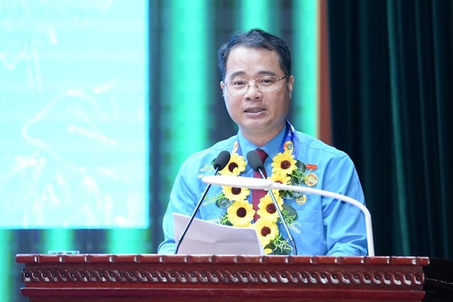 Hướng mọi hoạt động về cơ sở, lấy đoàn viên, người lao động làm trung tâm - Ảnh 4.
