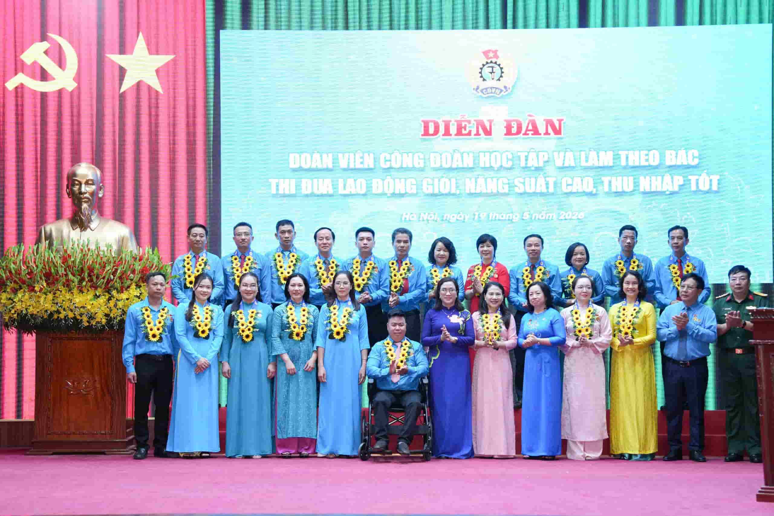 Hướng mọi hoạt động về cơ sở, lấy đoàn viên, người lao động làm trung tâm - Ảnh 5.