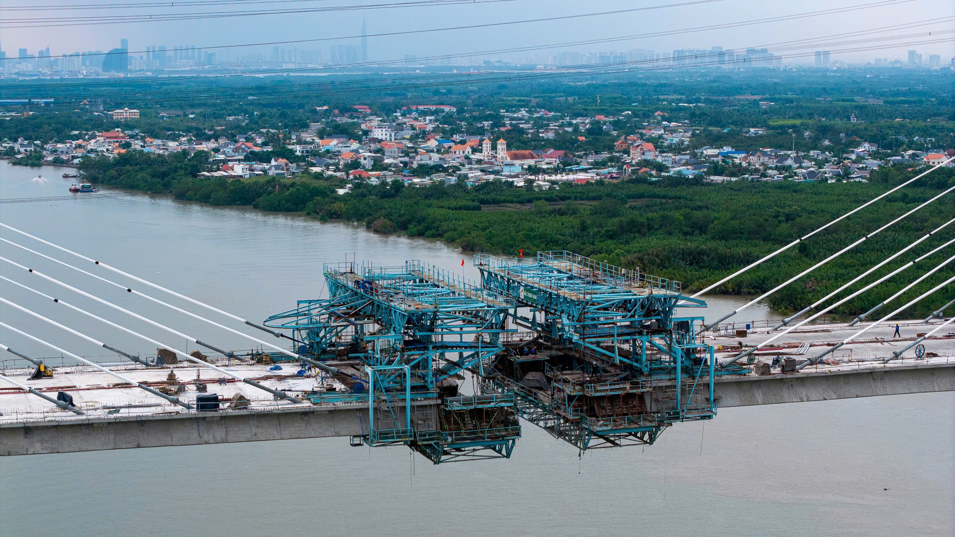 Cầu Phước Khánh sắp nối mạch toàn tuyến cao tốc Bến Lức - Long Thành - Ảnh 7.