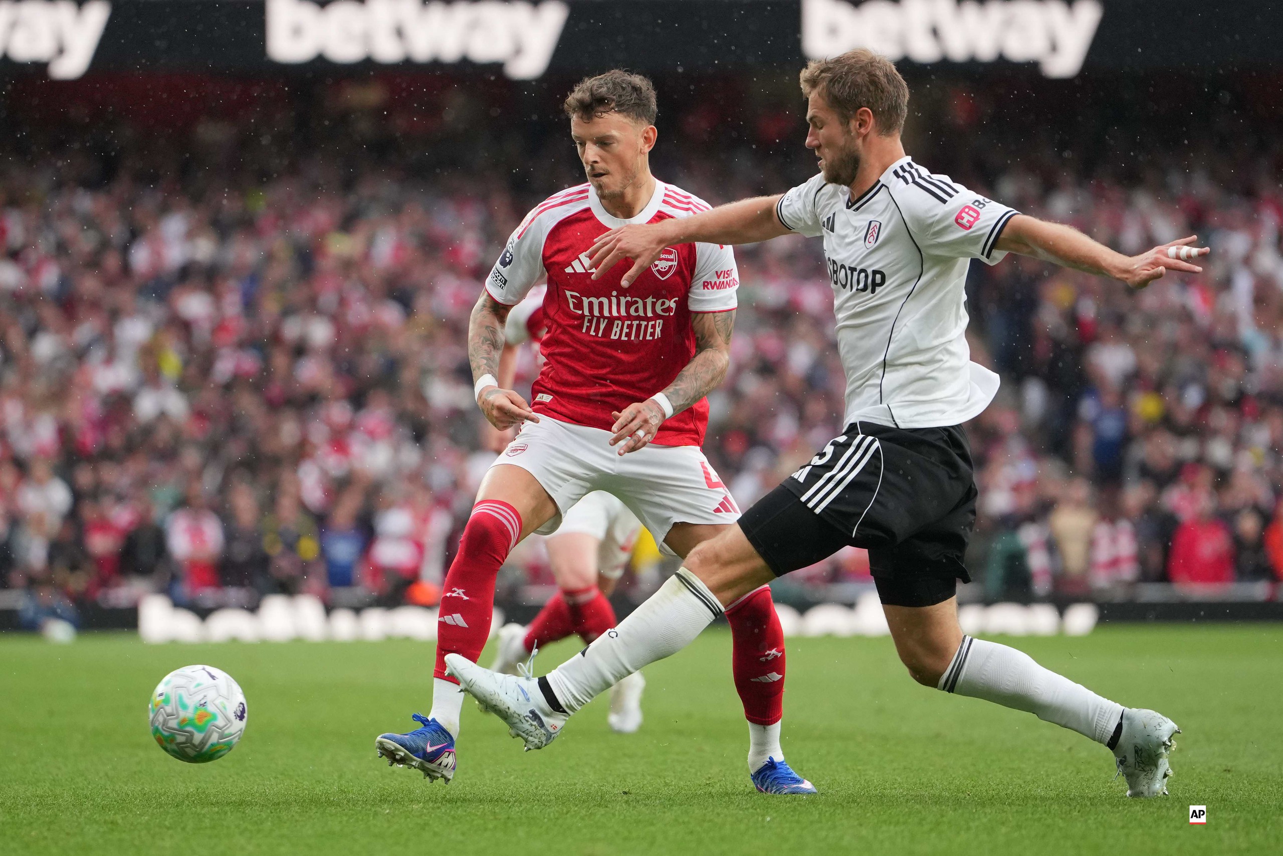 Chấm điểm Arsenal: Saka, Gyokeres cùng 9 điểm; Ben White gây thất vọng - Ảnh 2.