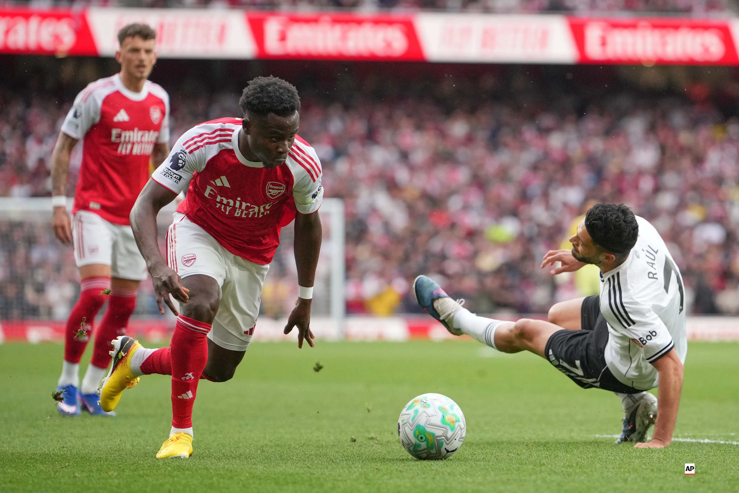 Chấm điểm Arsenal: Saka, Gyokeres cùng 9 điểm; Ben White gây thất vọng - Ảnh 5.