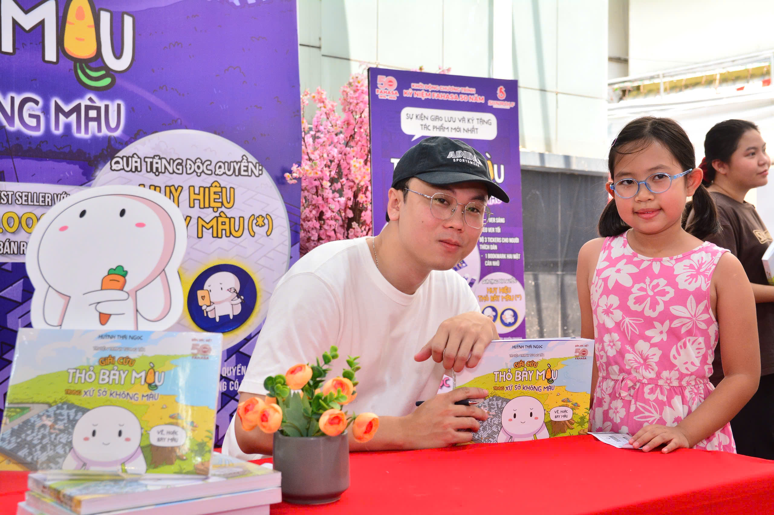 Gặp gỡ họa sĩ truyện tranh "best seller" Huỳnh Thái Ngọc với truyện "Thỏ bảy màu…" - Ảnh 5.