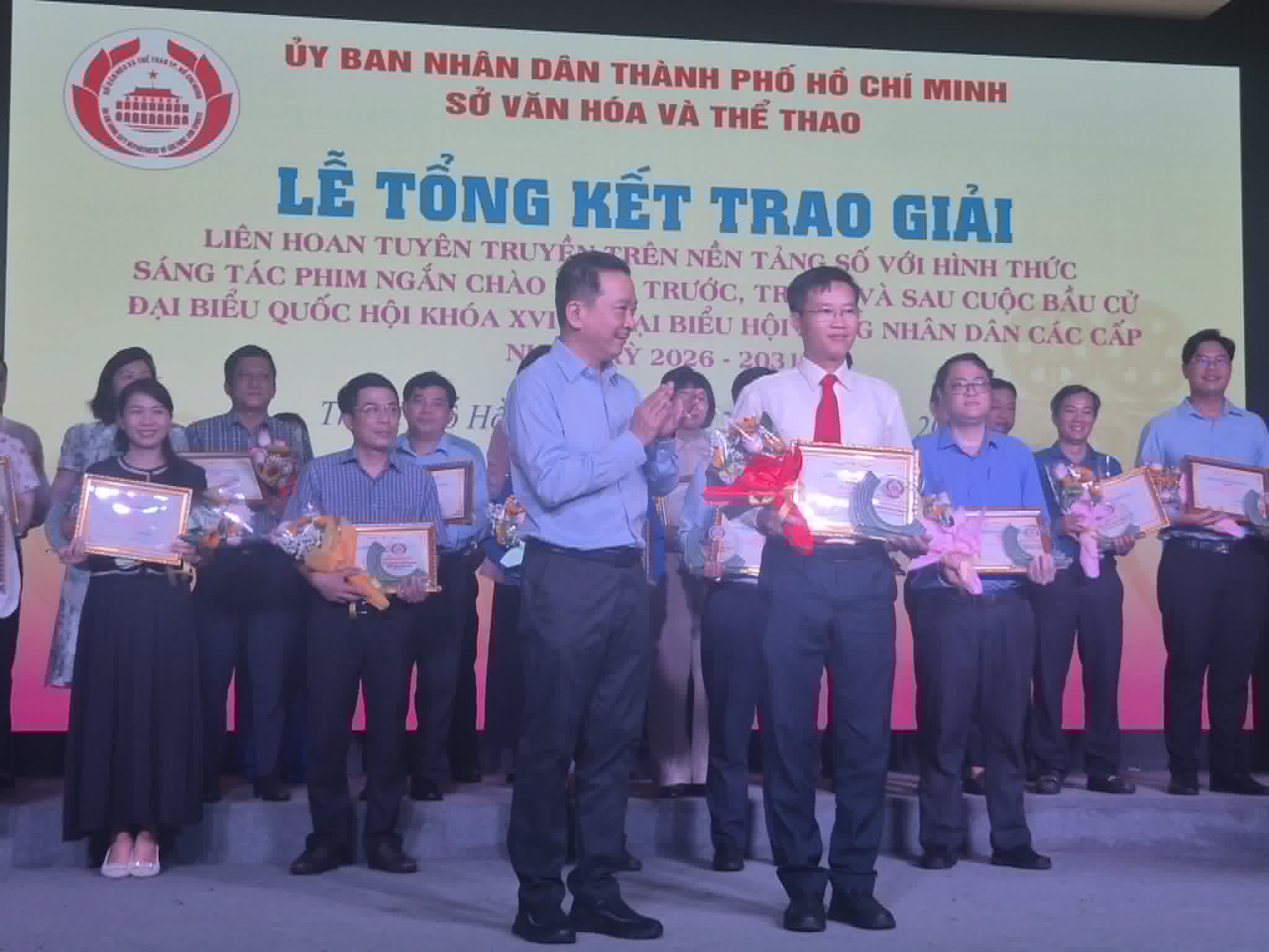 "Niềm tin" thắng lớn sáng tác phim ngắn tuyên truyền bầu cử - Ảnh 5.