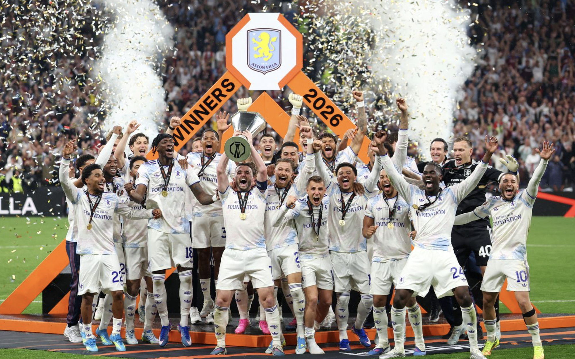 Đại thắng Freiburg, Aston Villa vô địch Europa League