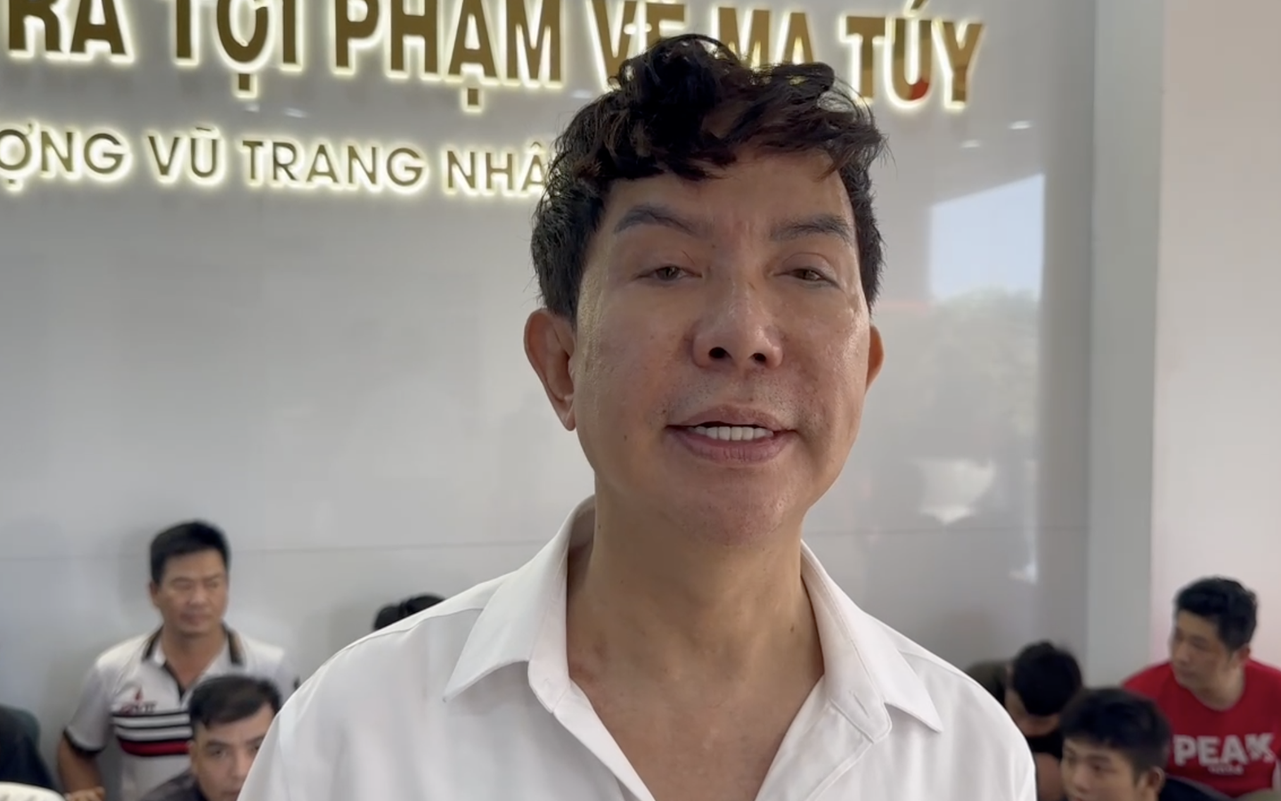CLIP: Ca sĩ Long Nhật sử dụng ma tuý từ khi nào, với ai?