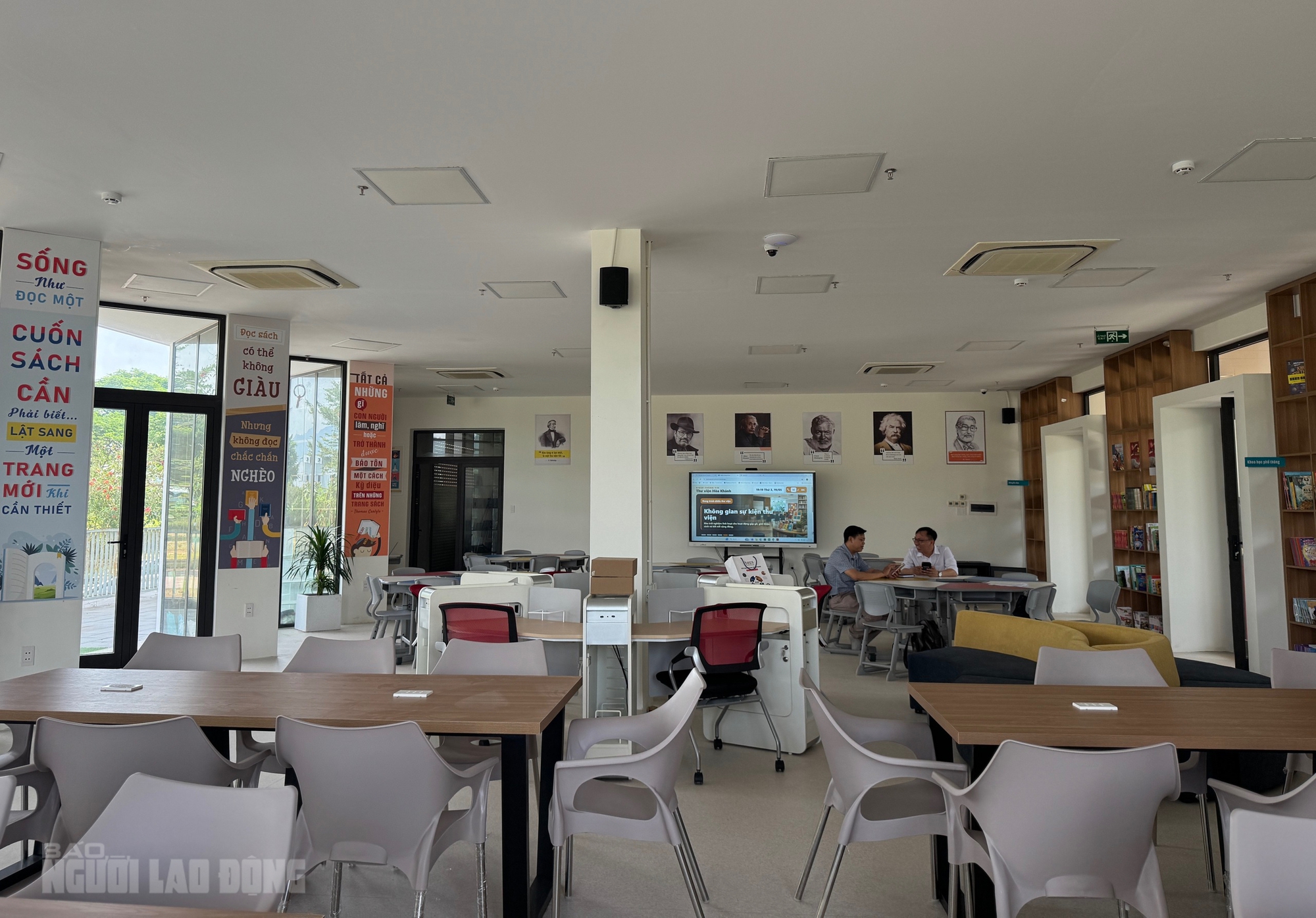 Thư viện số cộng đồng phường Hòa Khánh: Điểm đến học tập hiện đại tại Đà Nẵng - Ảnh 2.