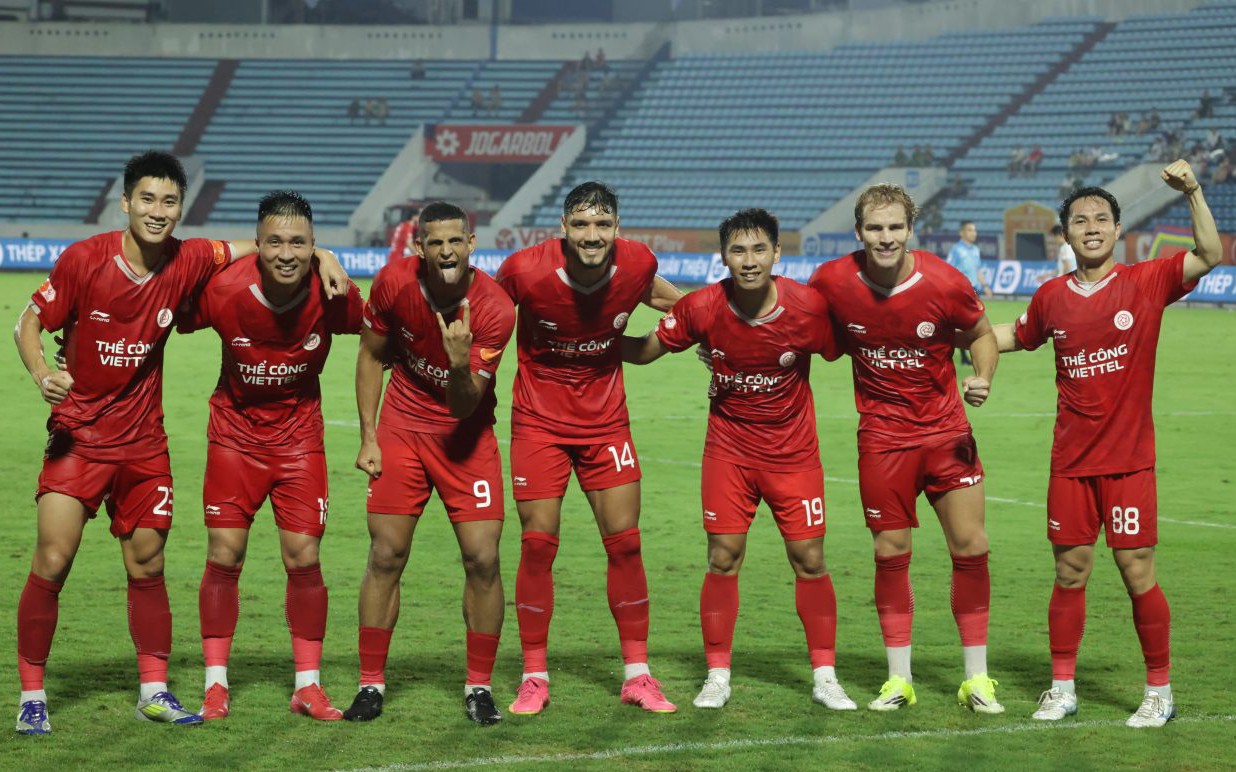 H&agrave;ng loạt trụ cột bị "treo gi&ograve;" ở v&ograve;ng 24 V-League - Ảnh 3.