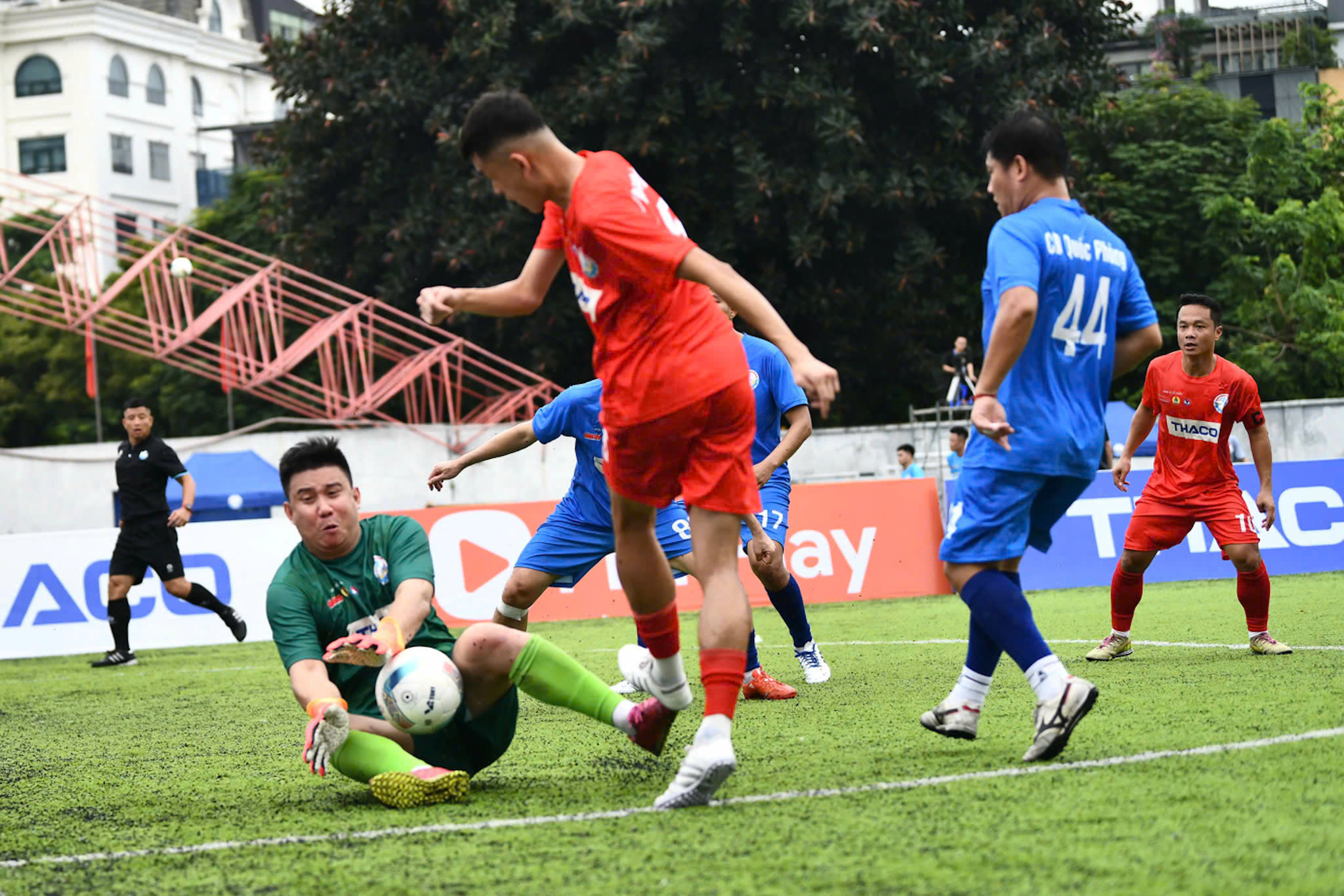 Khai mạc Giải b&oacute;ng đ&aacute; c&ocirc;ng nh&acirc;n, vi&ecirc;n chức Việt Nam 2026 - Ảnh 12.