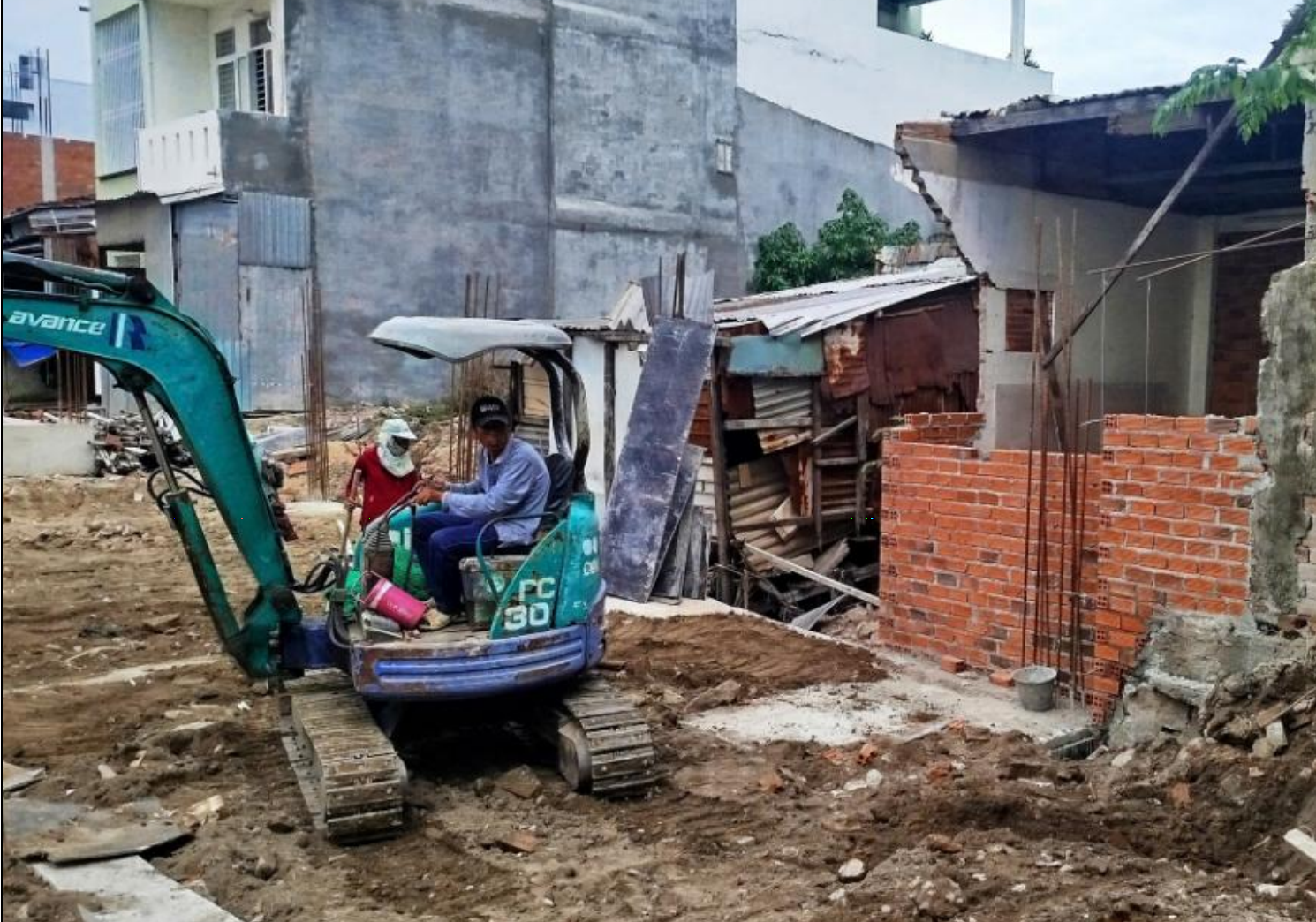 Chủ dự án Cồn Tân Lập bị tố đập phá nhà dân - Ảnh 2.