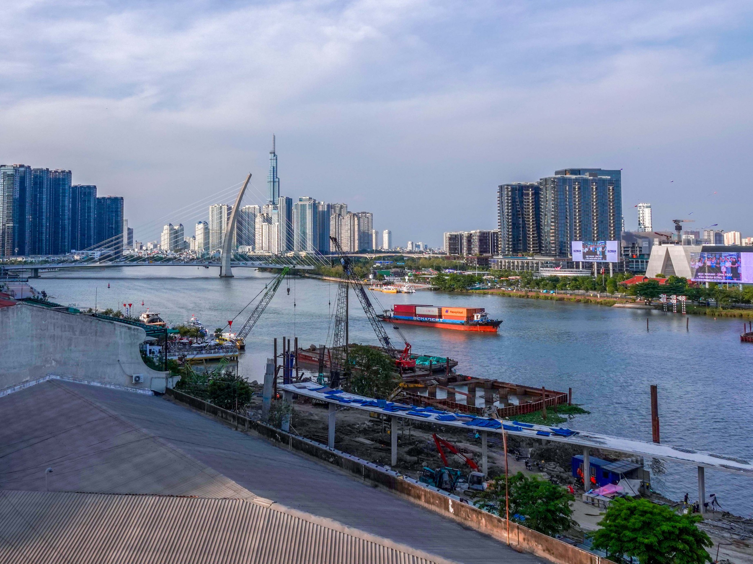 Khơi d&ograve;ng vốn c&ocirc;ng để TP HCM cất c&aacute;nh - Ảnh 1.