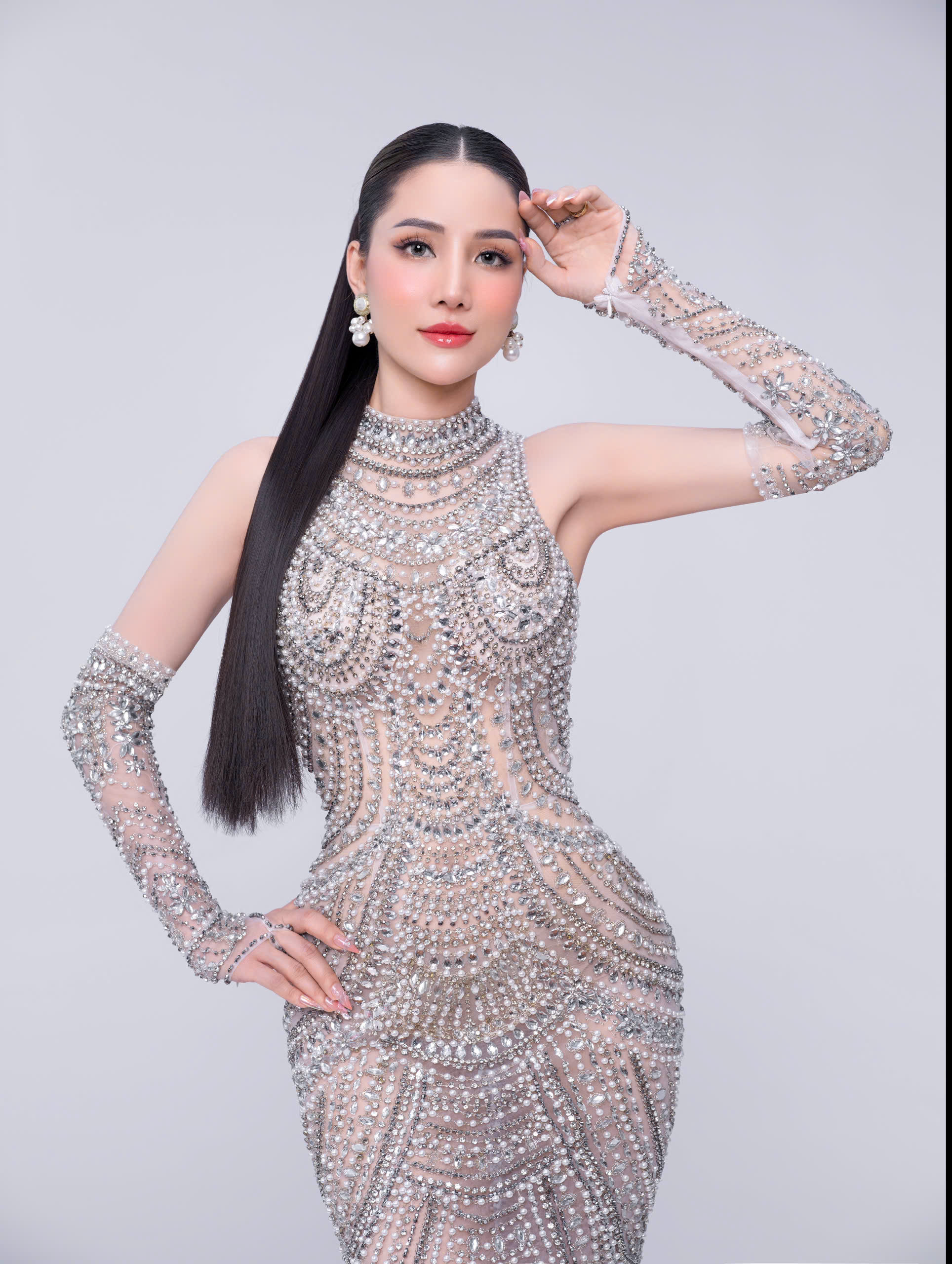 Hoạ hâu Hoàng Thanh Loan: Lãnh đạo bắt đầu từ việc lắng nghe chính mình - Ảnh 4.