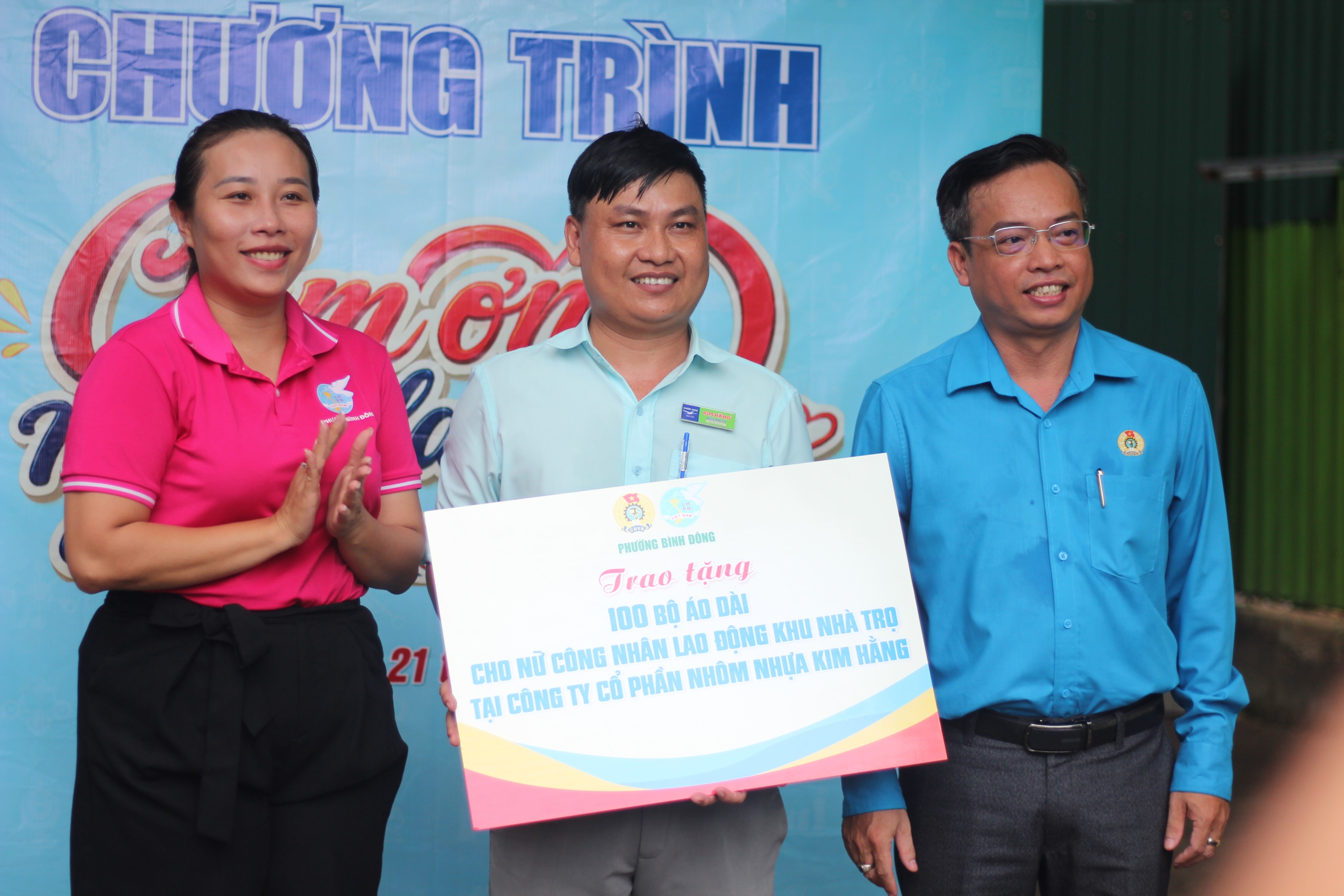 Chăm lo và ra mắt Không gian văn hóa Hồ Chí Minh tại nhà trọ công nhân - Ảnh 2.