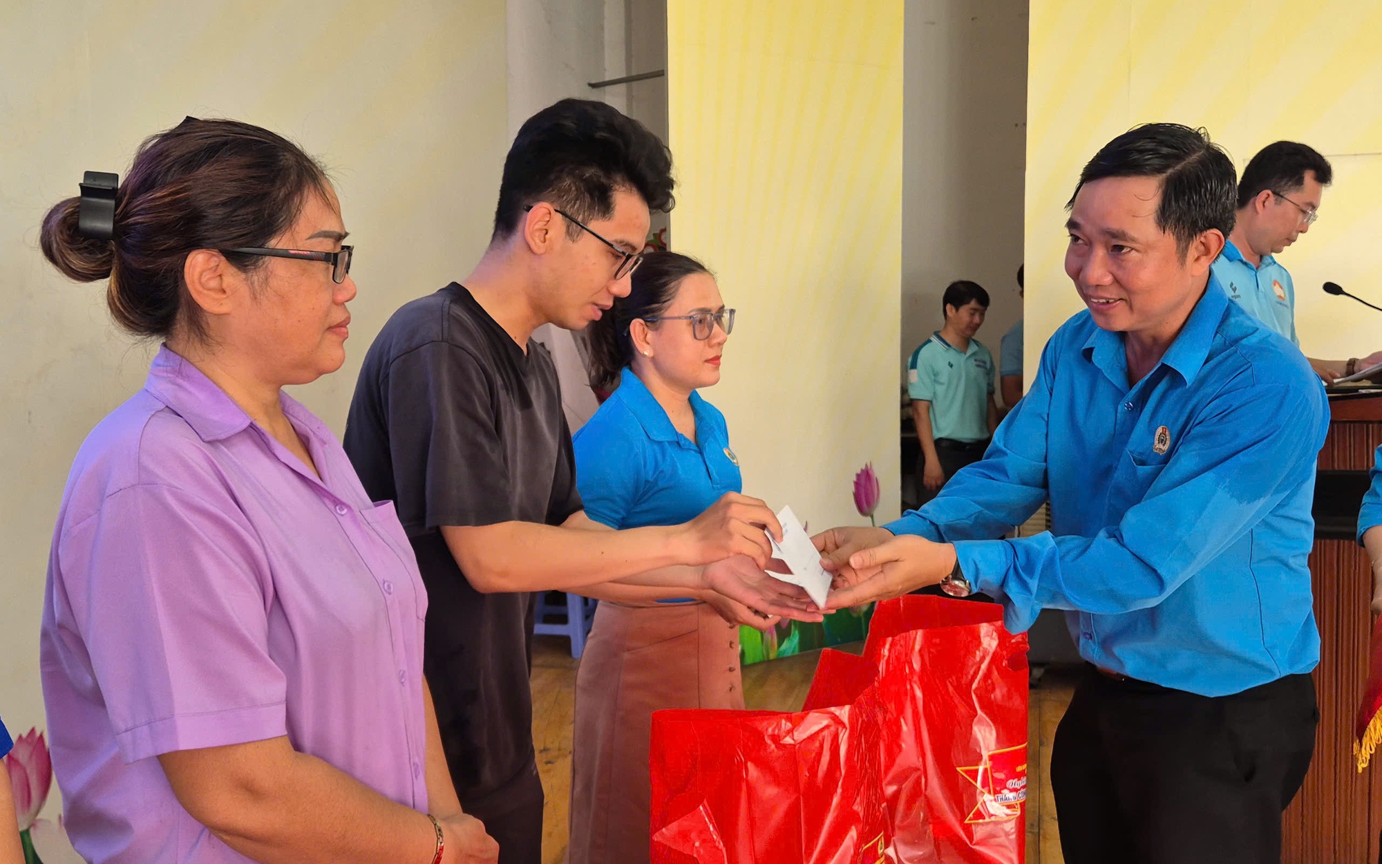 TPHCM: Công đoàn phường Bảy Hiền "Cảm ơn người lao động"