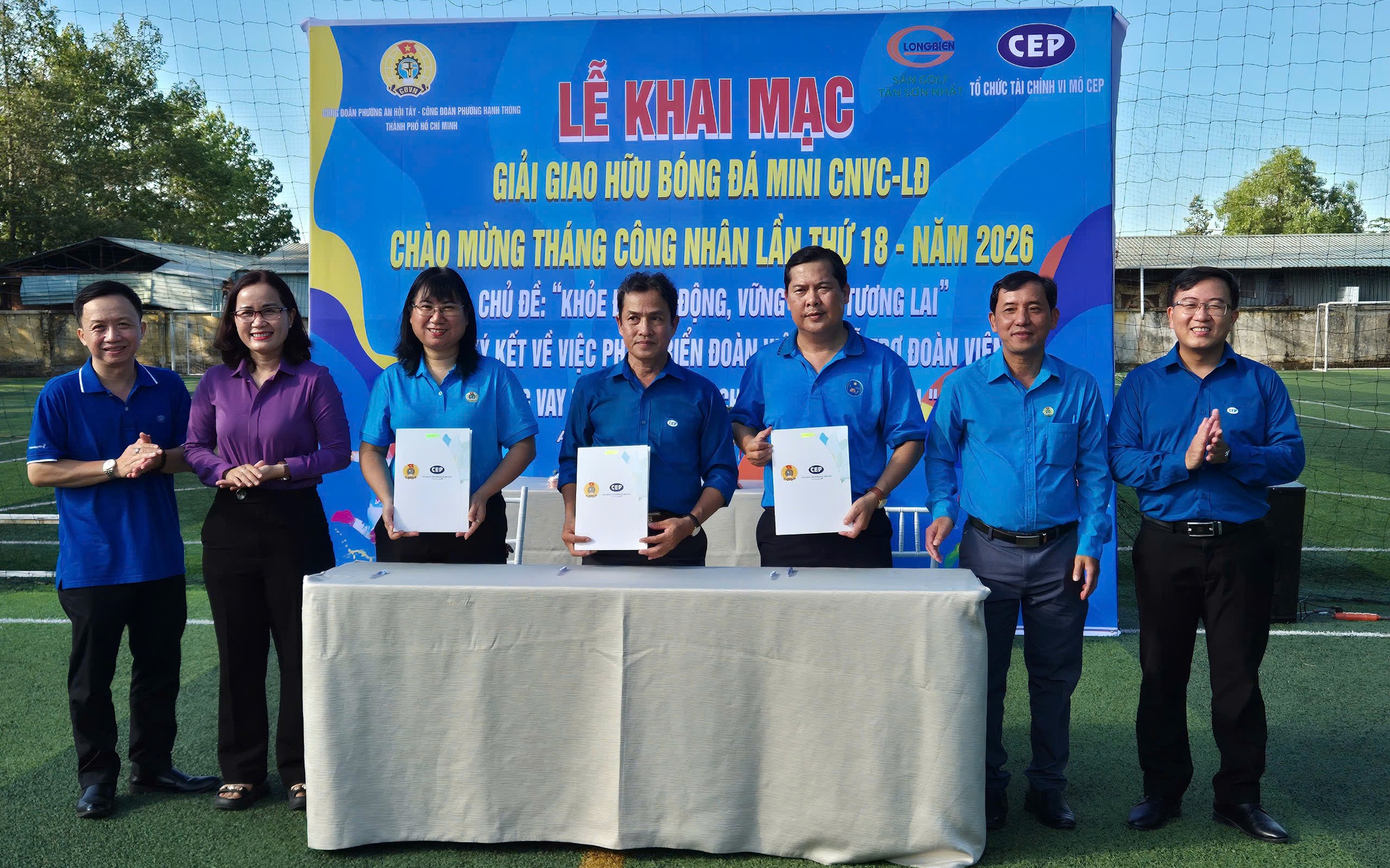 Công đoàn bắt tay CEP hỗ trợ công nhân tránh tín dụng đen
