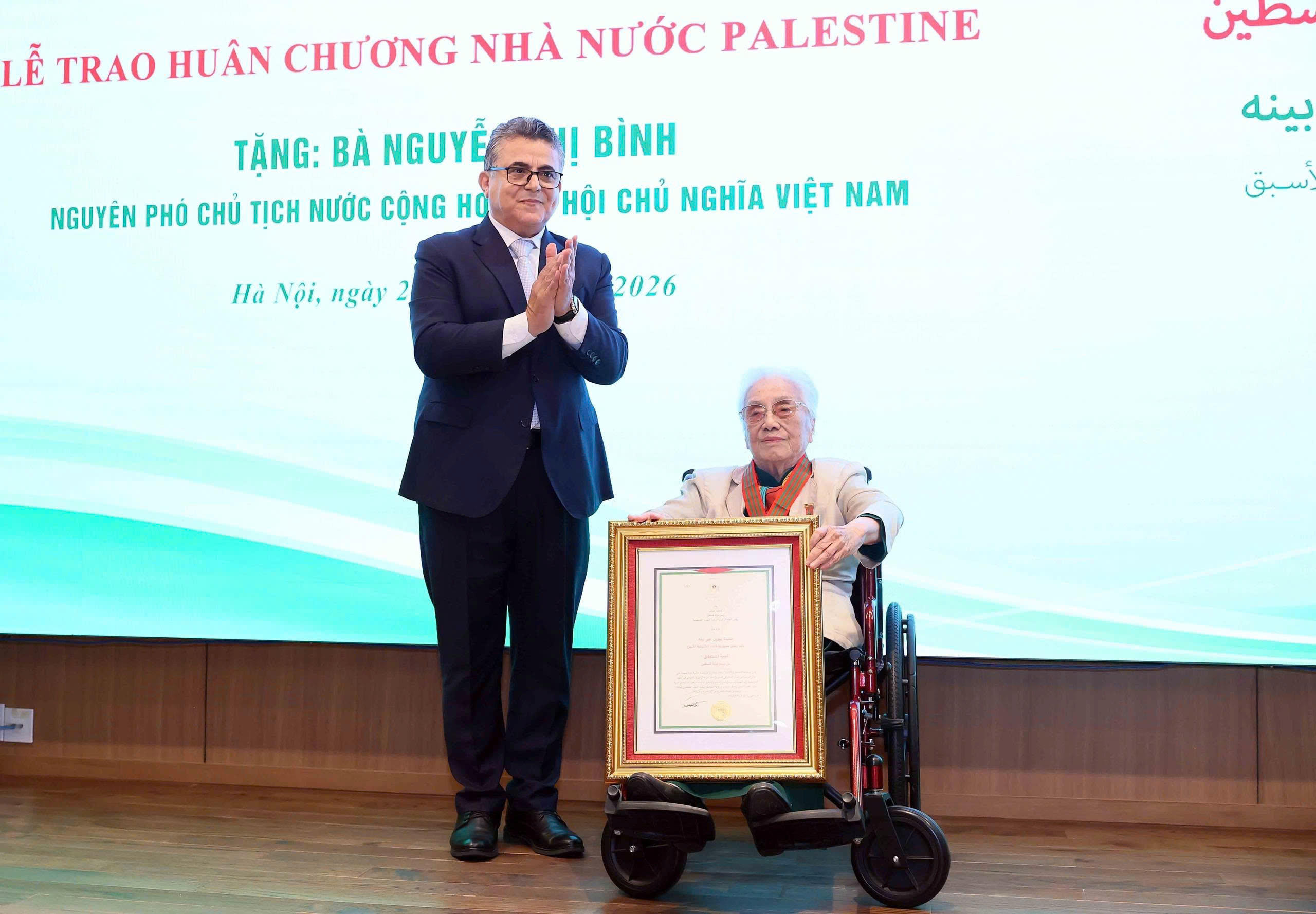 Số báo 10748