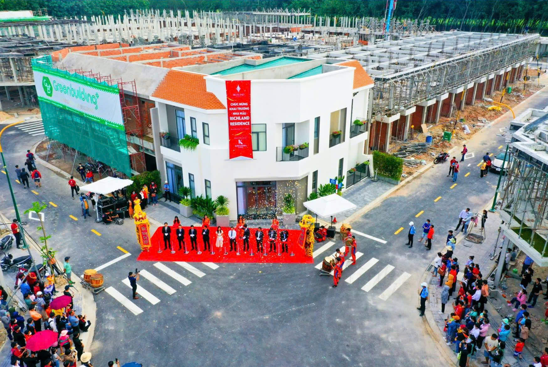 KH&Ocirc;NG ĐỂ C&Ocirc;NG NH&Acirc;N - LAO ĐỘNG PHẢI LO TOAN (*):  An cư để gắn b&oacute; - Ảnh 1.