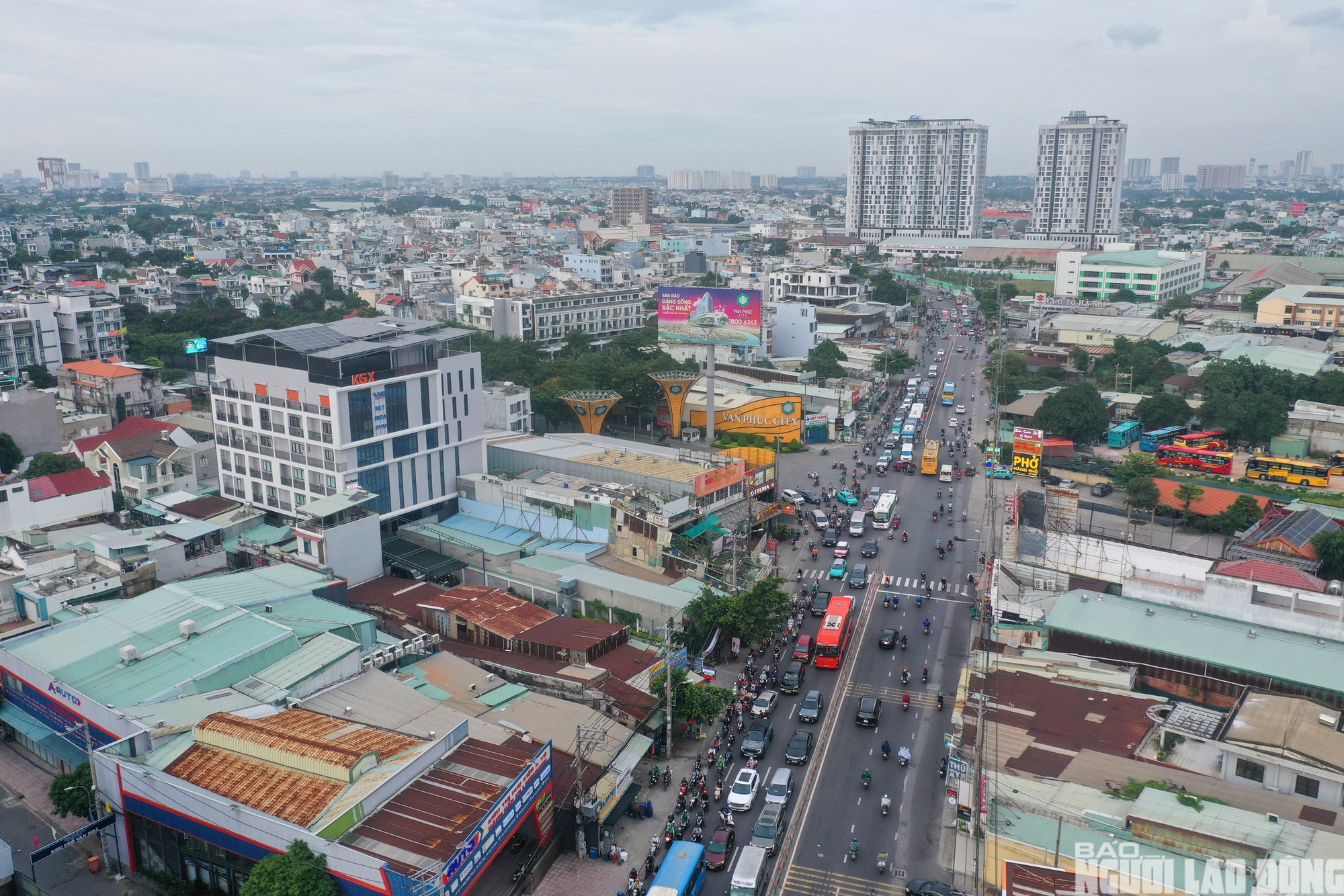 TPHCM tăng tốc hoàn thành Quốc lộ 13 và suối Cái trong năm 2026 - Ảnh 3.