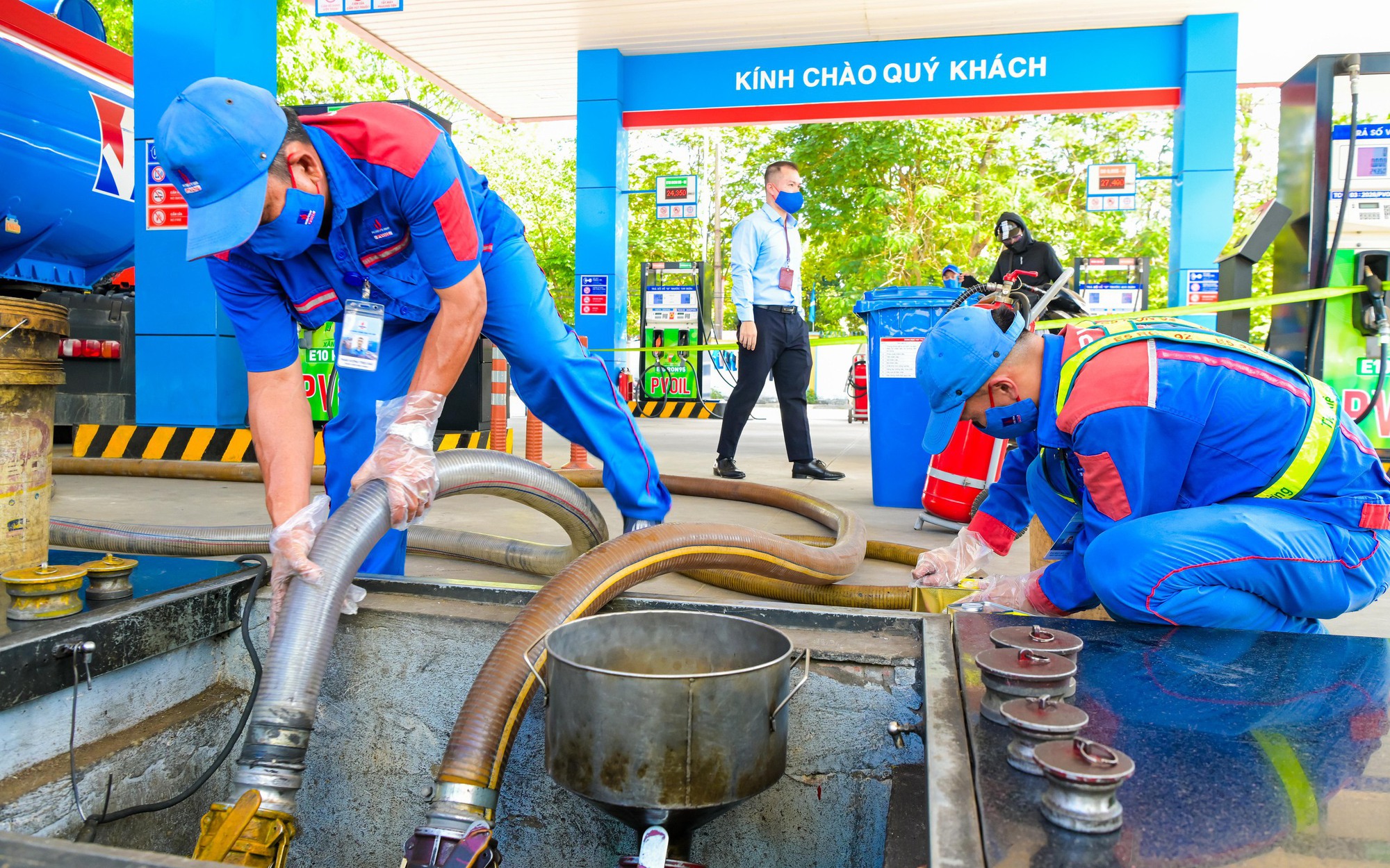 Chỉ đạo của Bộ C&ocirc;ng Thương về xăng E10 v&agrave; lộ tr&igrave;nh &aacute;p dụng 2026 - Ảnh 2.