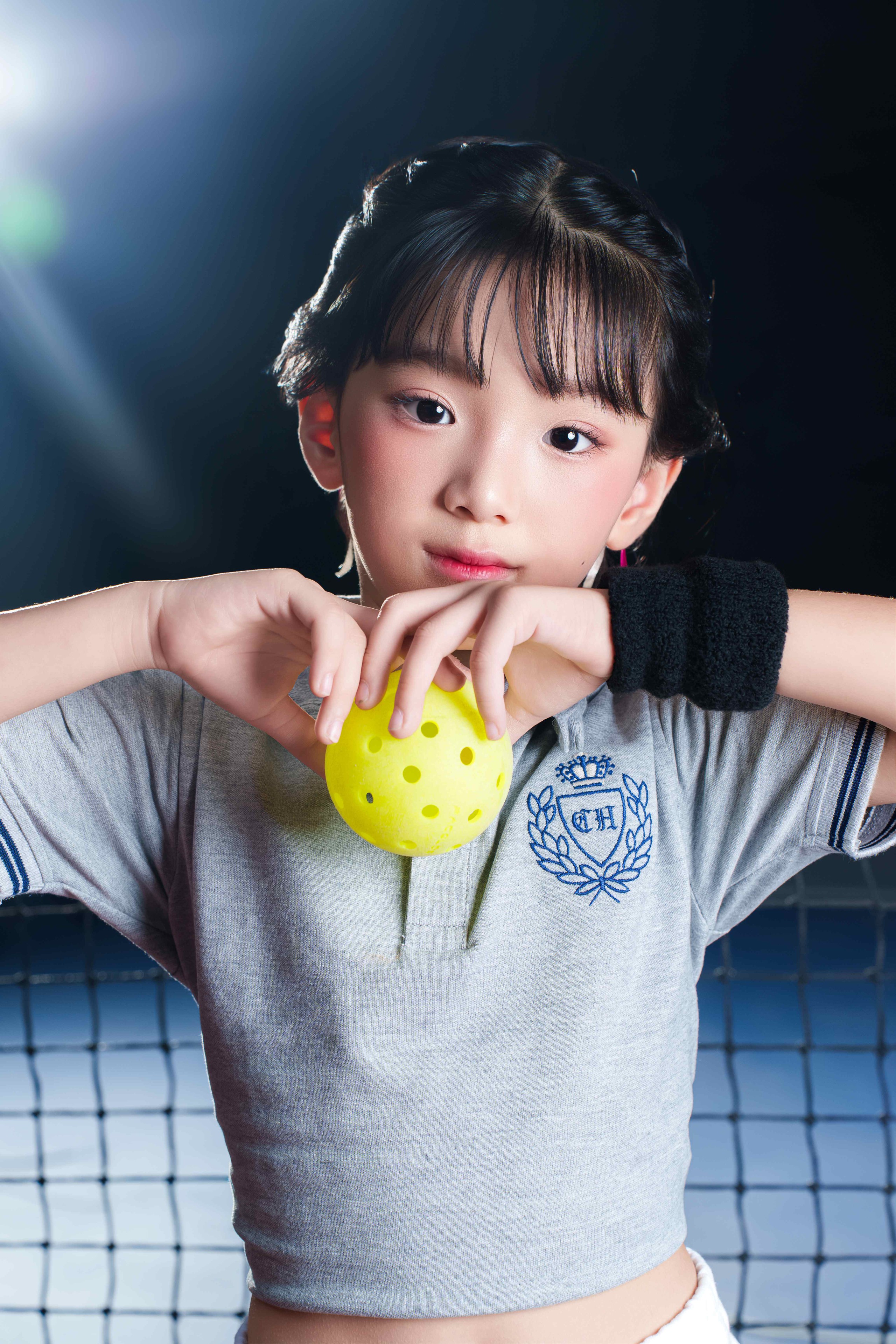 Người mẫu Nh&atilde; T&acirc;m trở lại đầy ấn tượng với bộ ảnh sporty ngập tr&agrave;n kh&iacute; chất  - Ảnh 3.