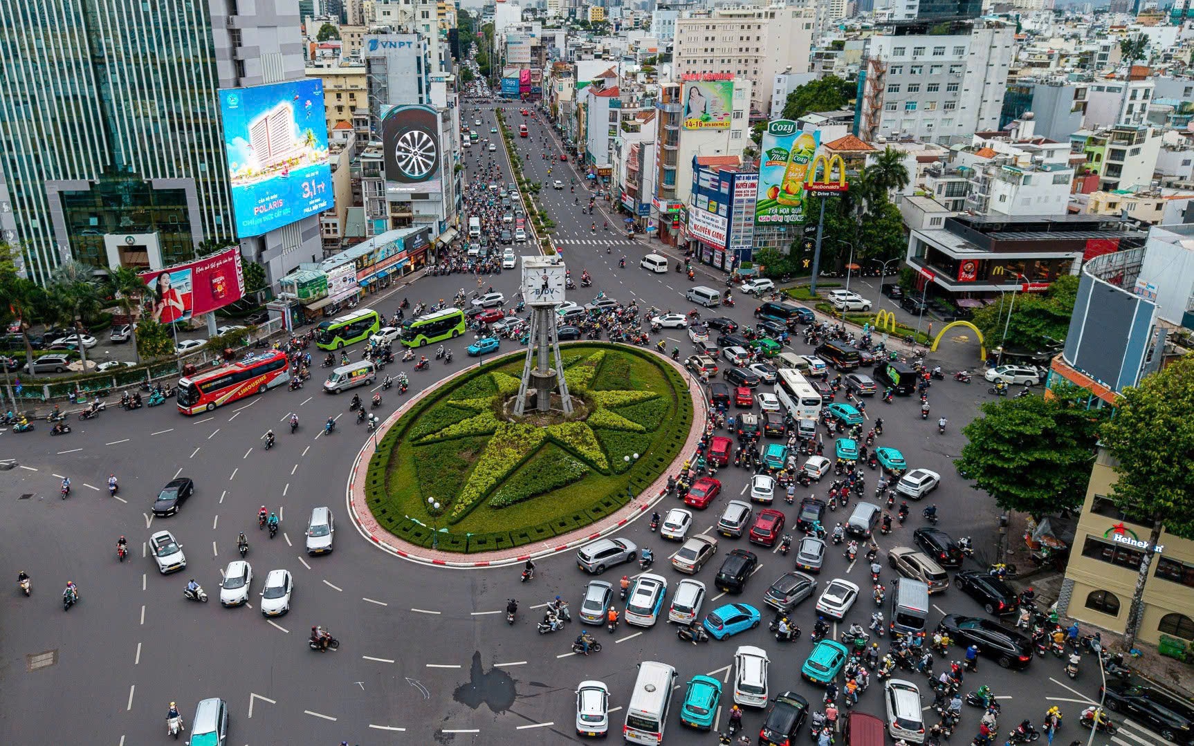 TPHCM điều chỉnh phương án lưu thông ở vòng xoay Điện Biên Phủ - Nguyễn Bỉnh Khiêm