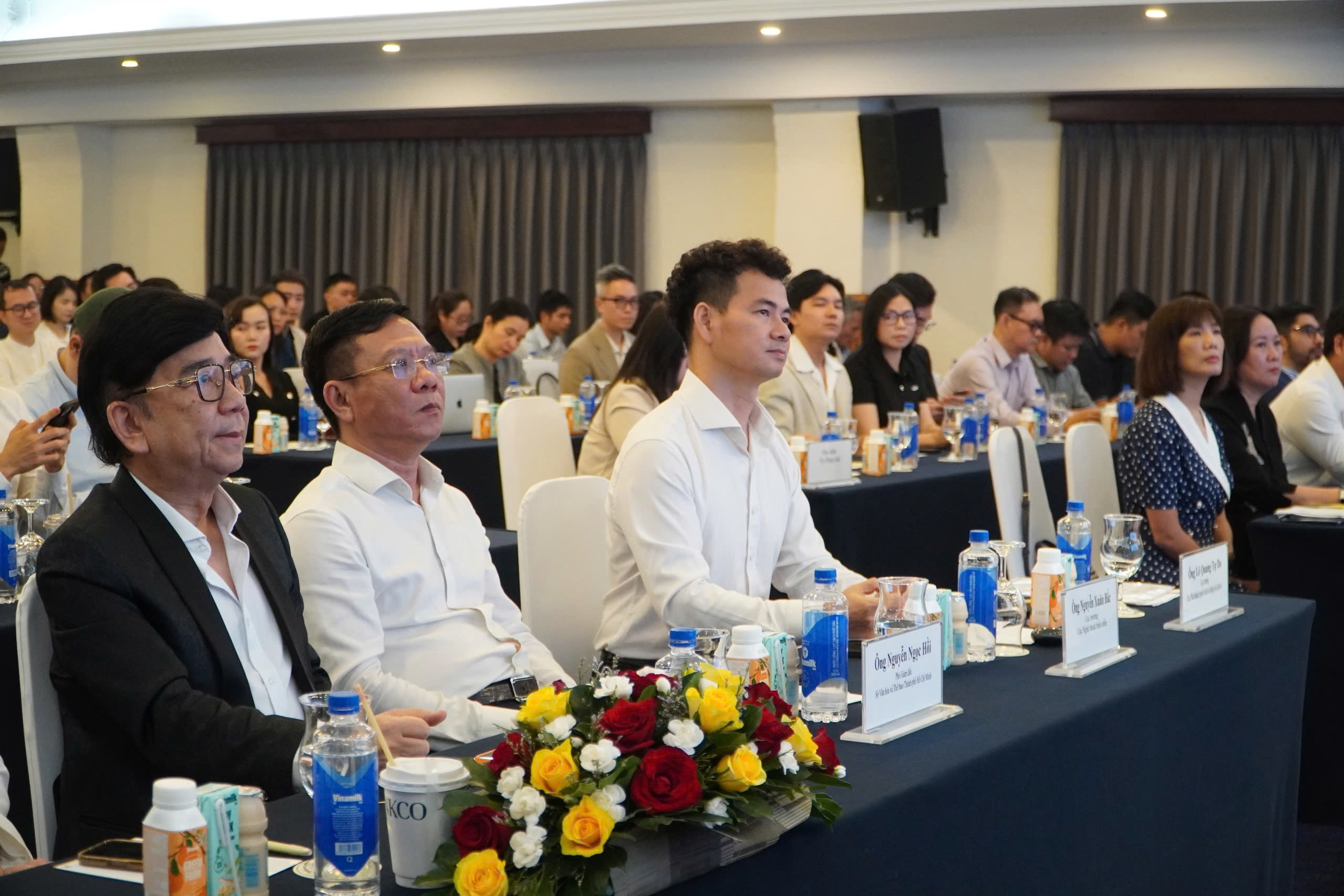 Cục trưởng Nguyễn Xuân Bắc: Cần cơ chế cảnh báo nhiều cấp độ cho nhà sáng tạo nội dung - Ảnh 2.