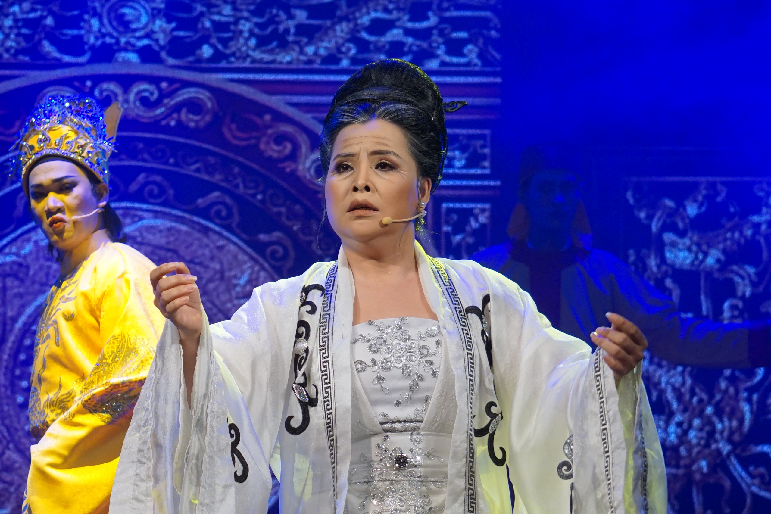 NSND Trần Ngọc Gi&agrave;u: Đặt niềm tin nơi diễn vi&ecirc;n t&agrave;i năng của s&acirc;n khấu cải lương - Ảnh 3.
