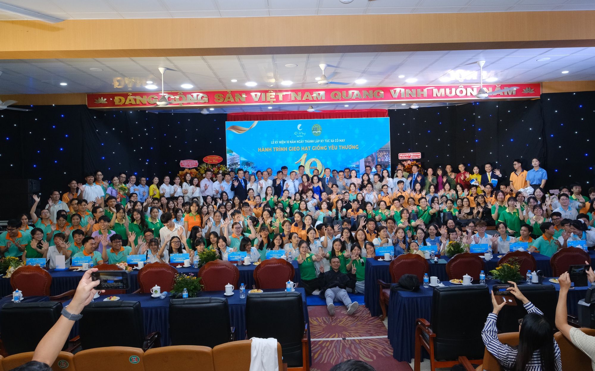 G&igrave;n giữ văn h&oacute;a d&acirc;n tộc trong m&ocirc;i trường đại học  - Ảnh 6.