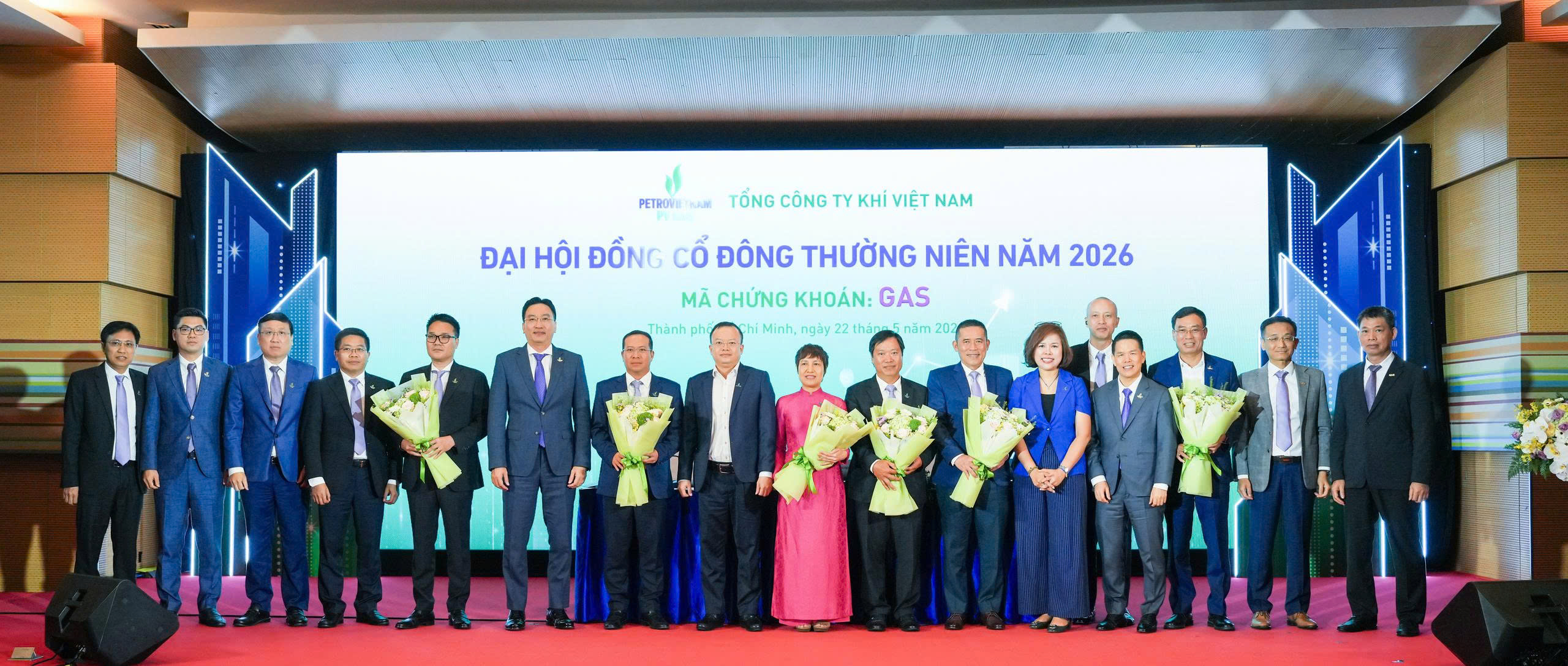 PV GAS b&aacute;o l&atilde;i kỷ lục, doanh thu tương đương 1,1% GDP Việt Nam - Ảnh 2.