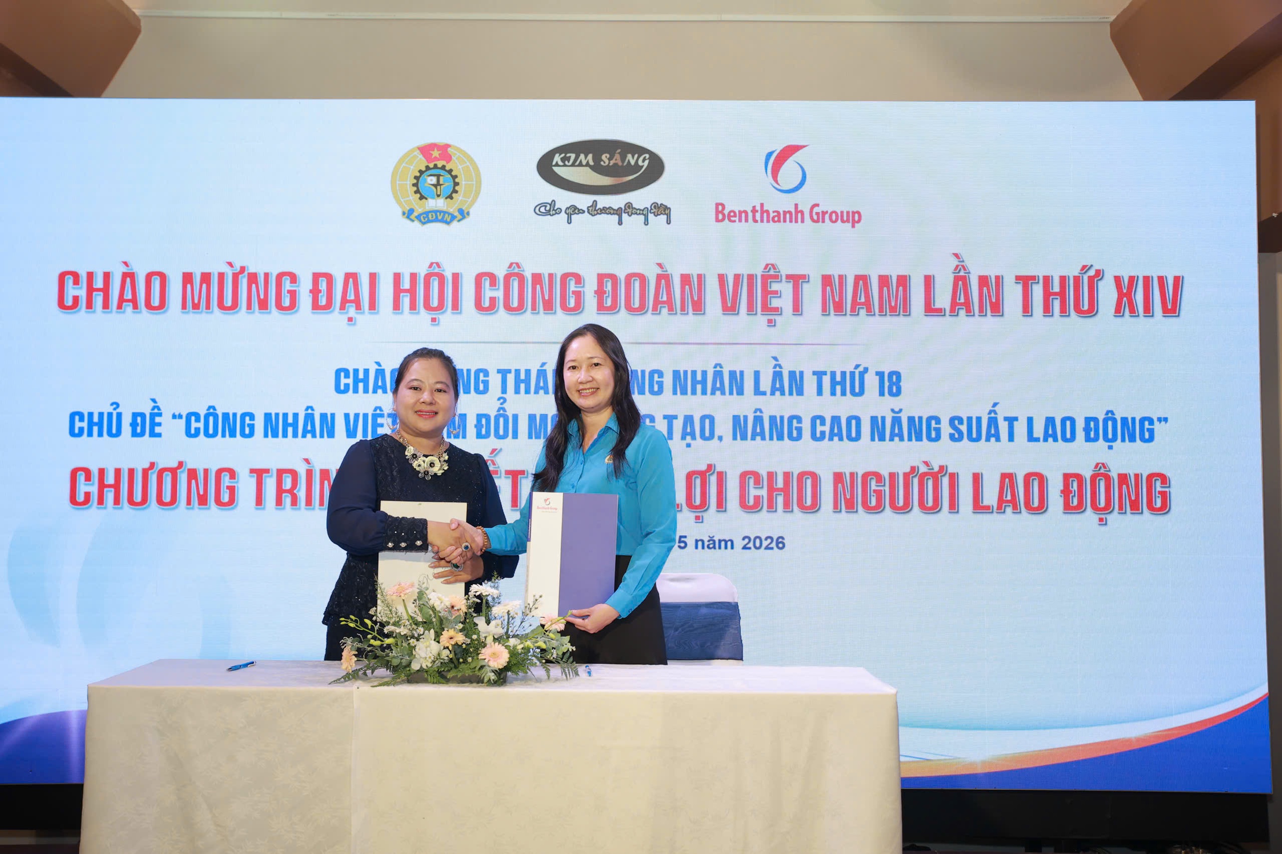 Tập trung chăm lo cho đoàn viên- lao động - Ảnh 8.