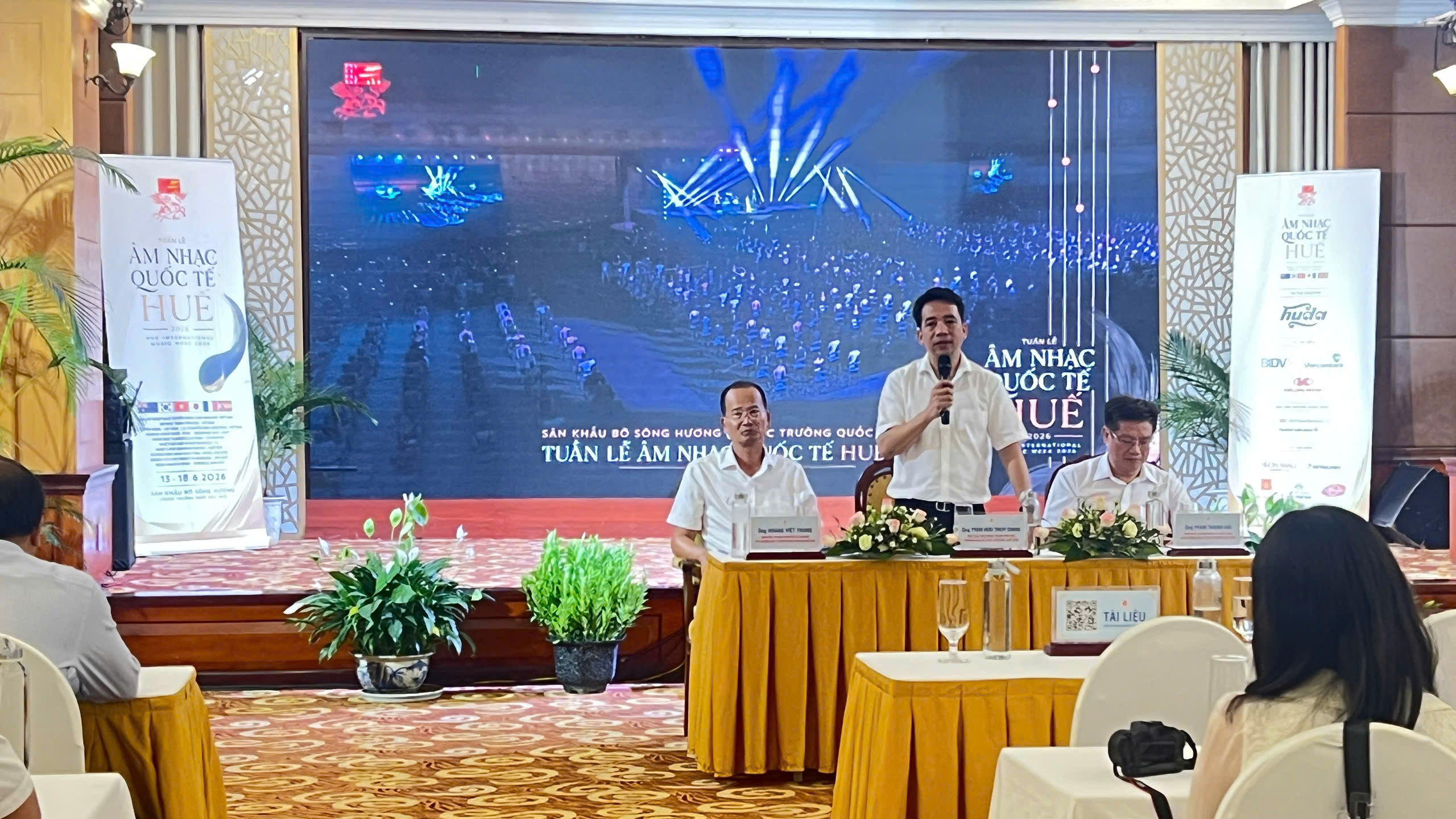 Ca sĩ MONO biểu diễn tại Tuần lễ Âm nhạc quốc tế Huế 2026 là sự kết nối ngẫu nhiên - Ảnh 1.