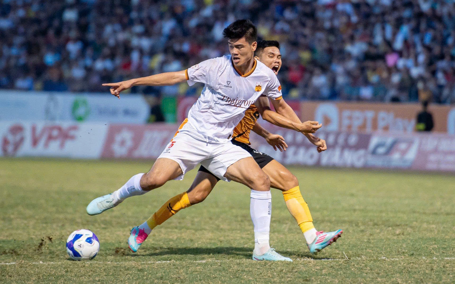 Vòng 24 V-League: 5 đội cùng đua trụ hạng, Ninh Bình bật khỏi top 3 