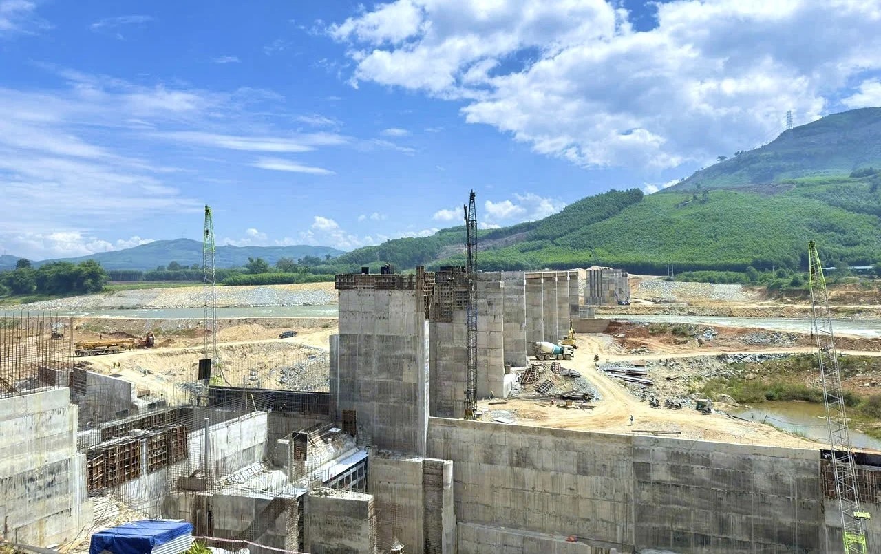 Gỡ vướng c&aacute;c dự &aacute;n năng lượng - Ảnh 1.