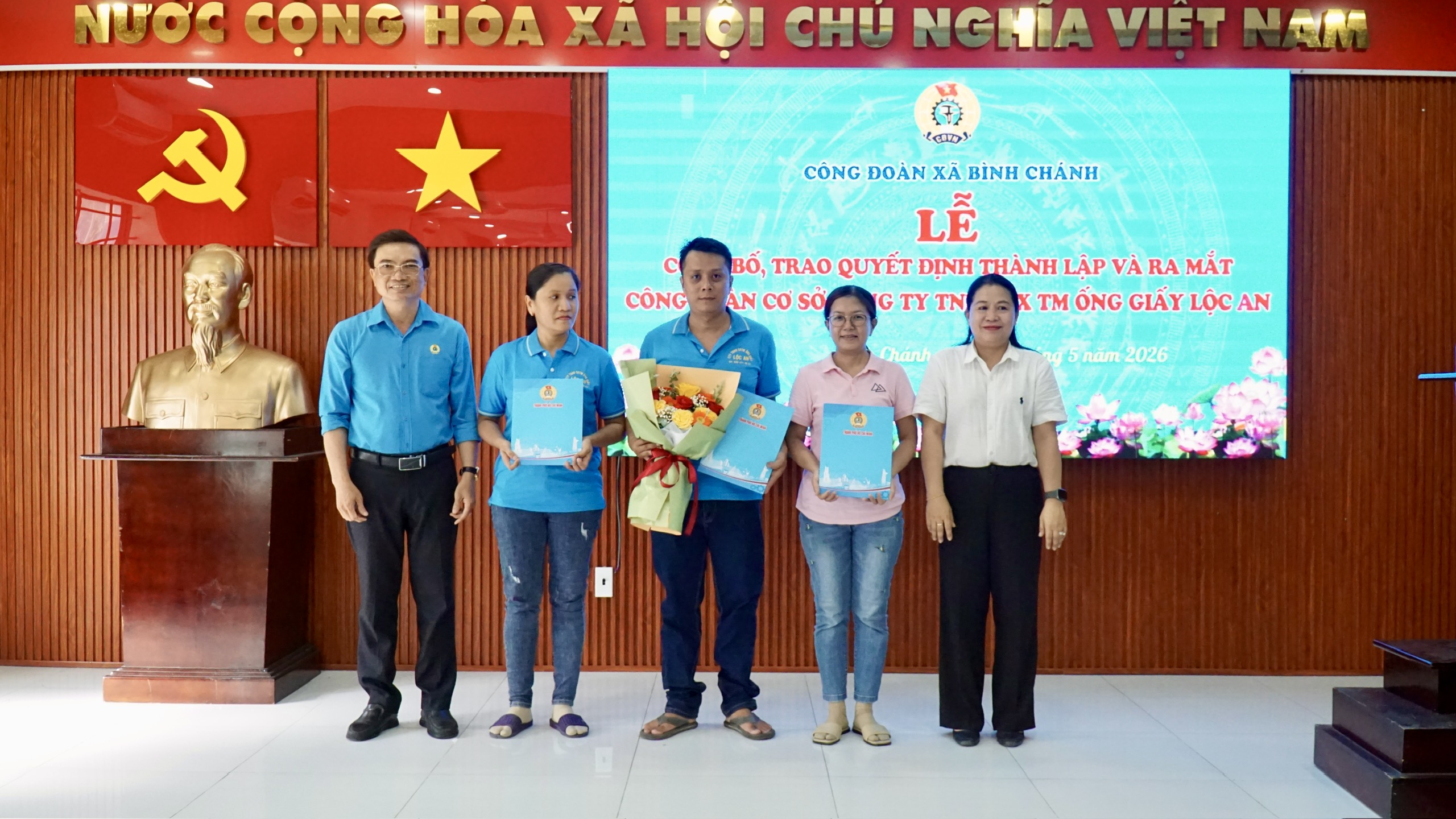 Xã Bình Chánh, TPHCM: Ra mắt 2 công đoàn cơ sở trong Tháng Công nhân - Ảnh 3.