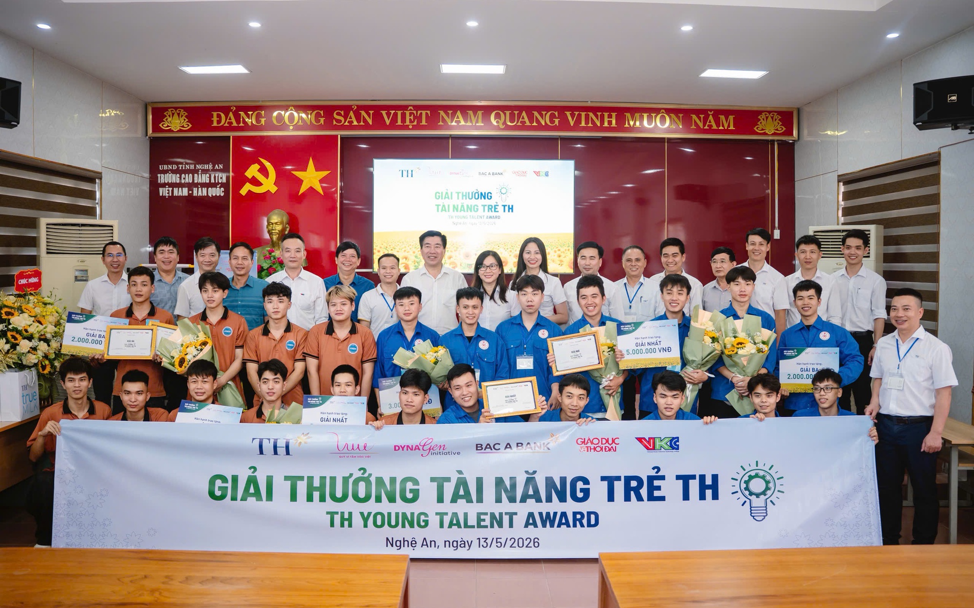 Giải thưởng Tài năng trẻ TH: Từ sân chơi "4 thật" đến cơ hội nghề nghiệp thực tế