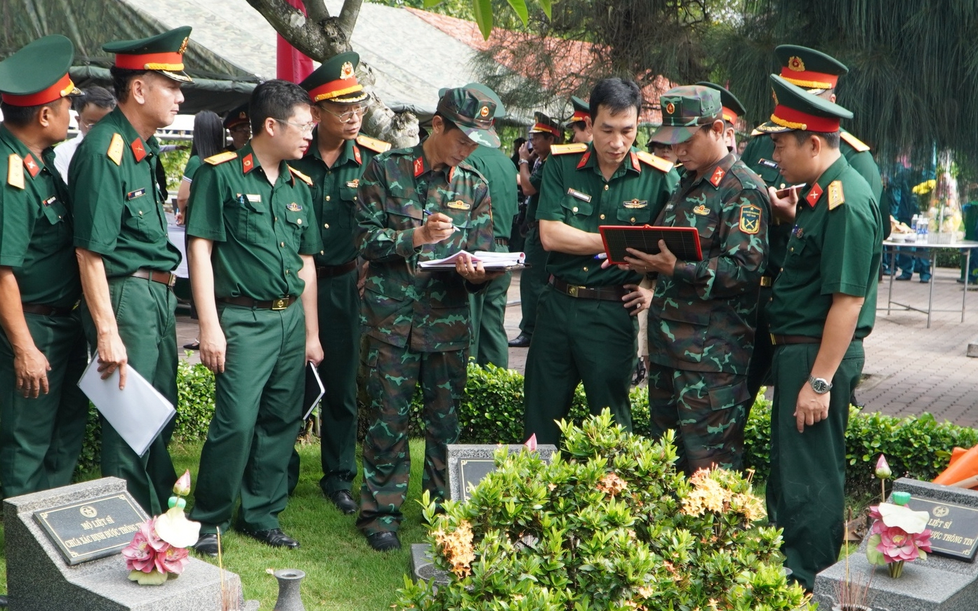 Từ nay đến tháng 5-2027, TPHCM quyết tâm hoàn thành lấy mẫu 9.869 mộ liệt sĩ