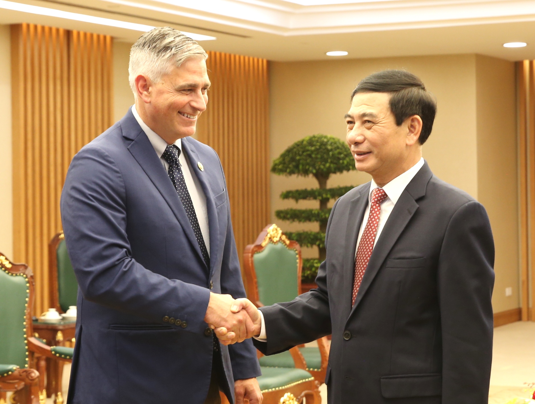 Phó Thủ tướng, Bộ trưởng Bộ Quốc phòng Phan Văn Giang tiếp Đoàn nghị sĩ Mỹ - Ảnh 1.