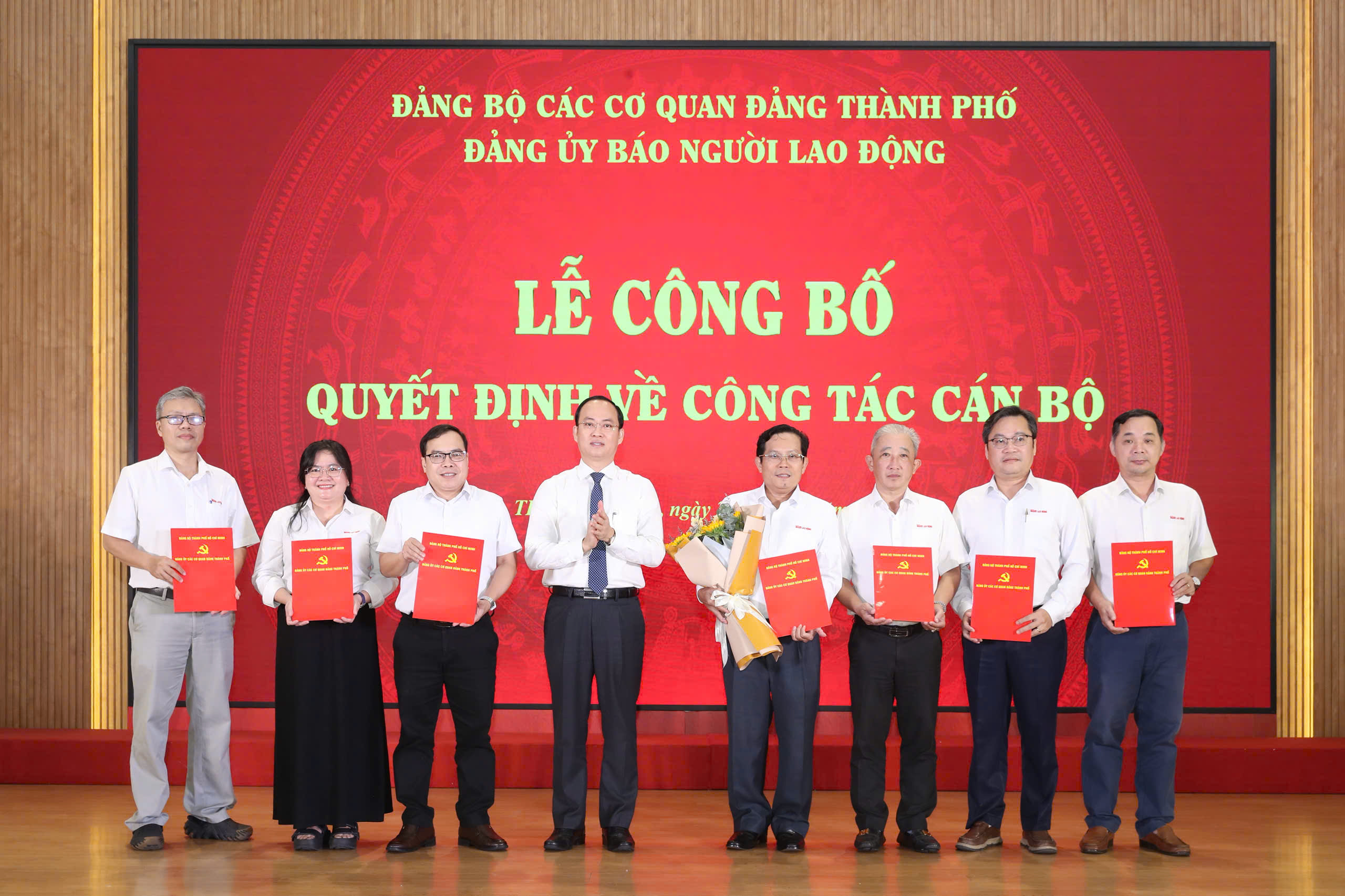 B&aacute;o Người Lao Động c&oacute; nhiều đ&oacute;ng g&oacute;p quan trọng cho sự ph&aacute;t triển của TPHCM - Ảnh 2.