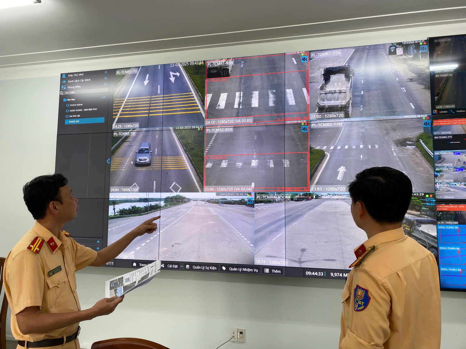 CSGT Gia Lai lật tẩy chiêu “thế thân” né trừ điểm giấy phép lái xe - Ảnh 1.