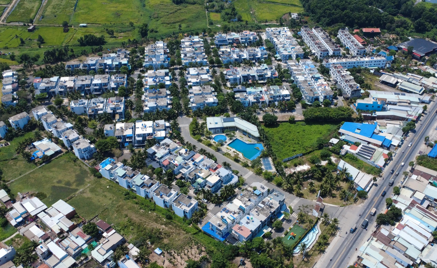 Tây Ninh triển khai kế hoạch thành lập phường cho các địa phương năm 2026 - Ảnh 1.
