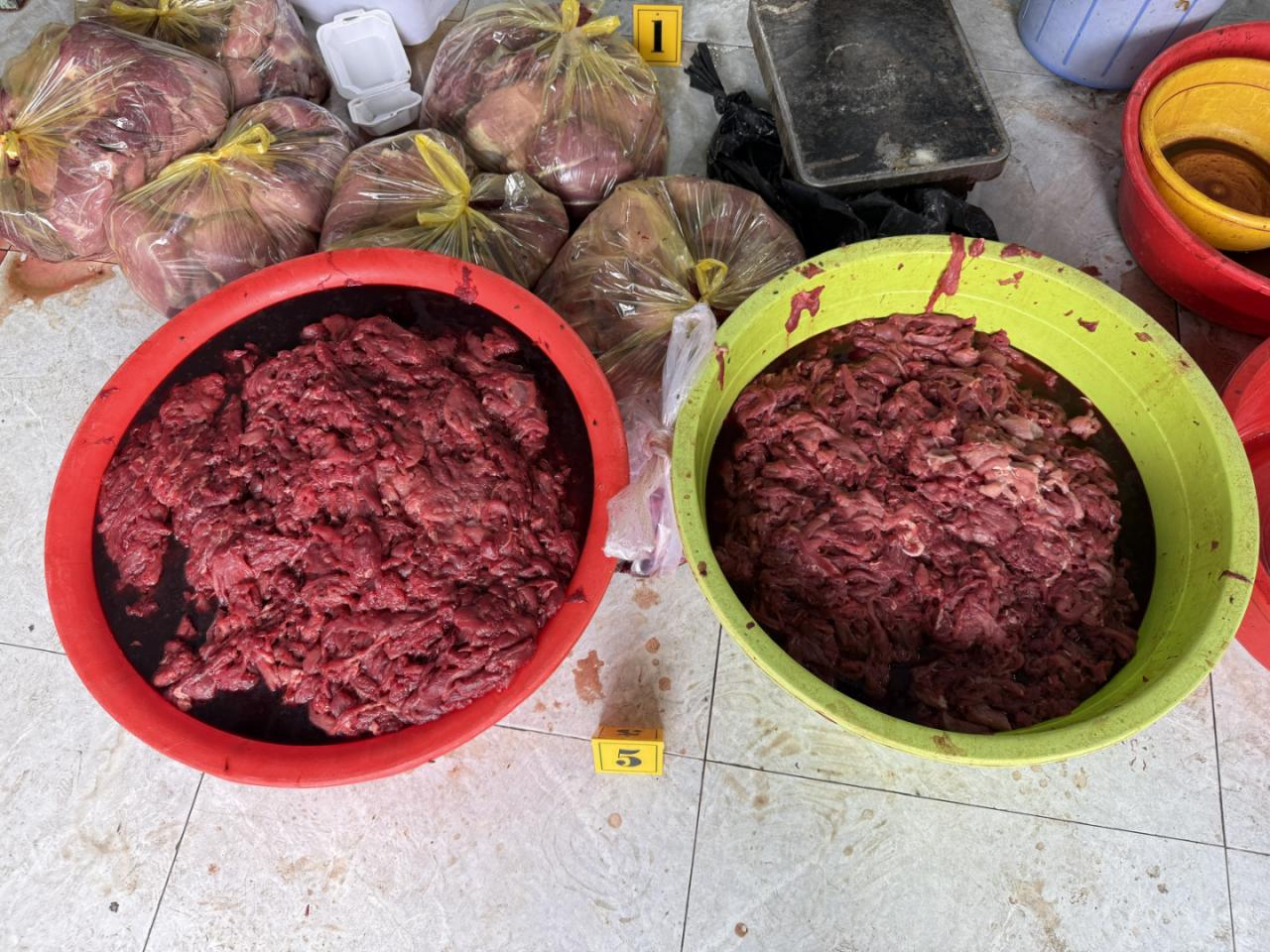 Phỏng vấn độc quyền: C&ocirc;ng an TPHCM quyết &ldquo;đ&aacute;nh tận gốc&rdquo; c&aacute;c đường d&acirc;y h&agrave;ng giả, thực phẩm bẩn - Ảnh 9.